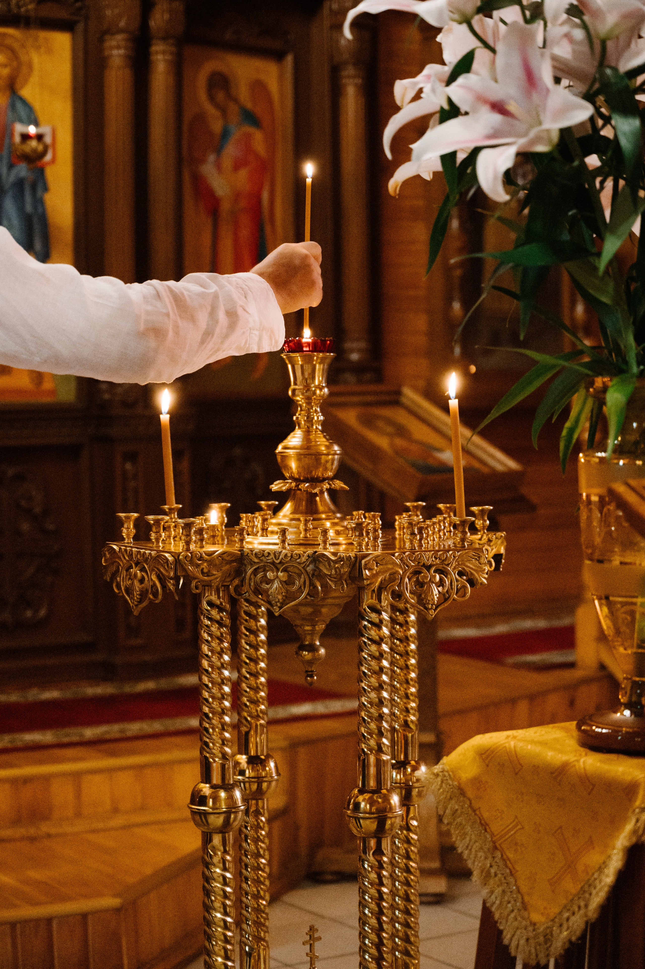 Фотосъёмка крещения в Санкт-Петербурге — Маргарита Иванова, фотограф. Профессиональный фотограф беременности в СПБ. Стильные фотосессии беременности в стиле минимализм и классическая фотография