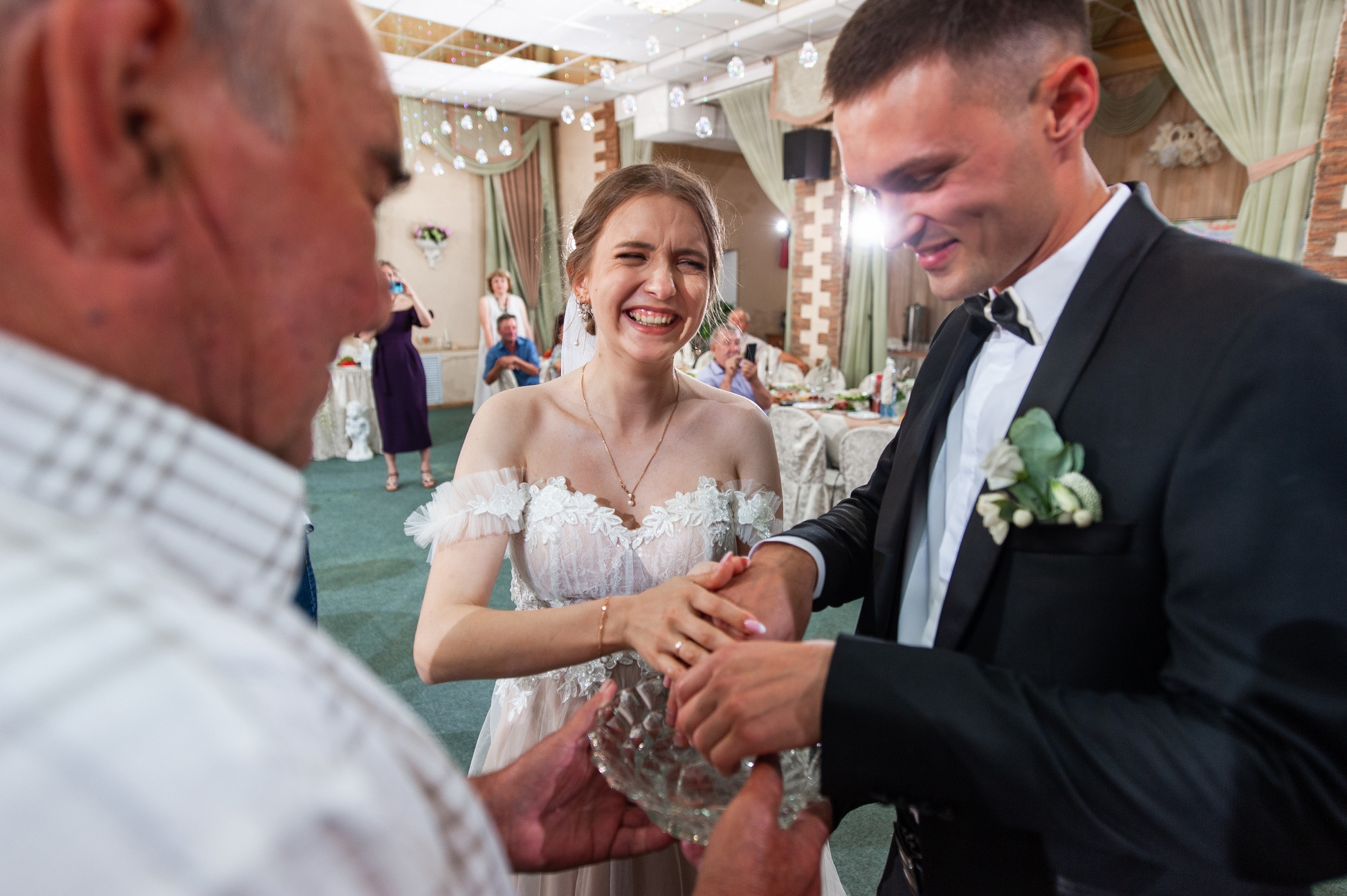 Только банкет. Хотя…. Свадебный и семейный фотограф в Омске Мормулев Михаил
