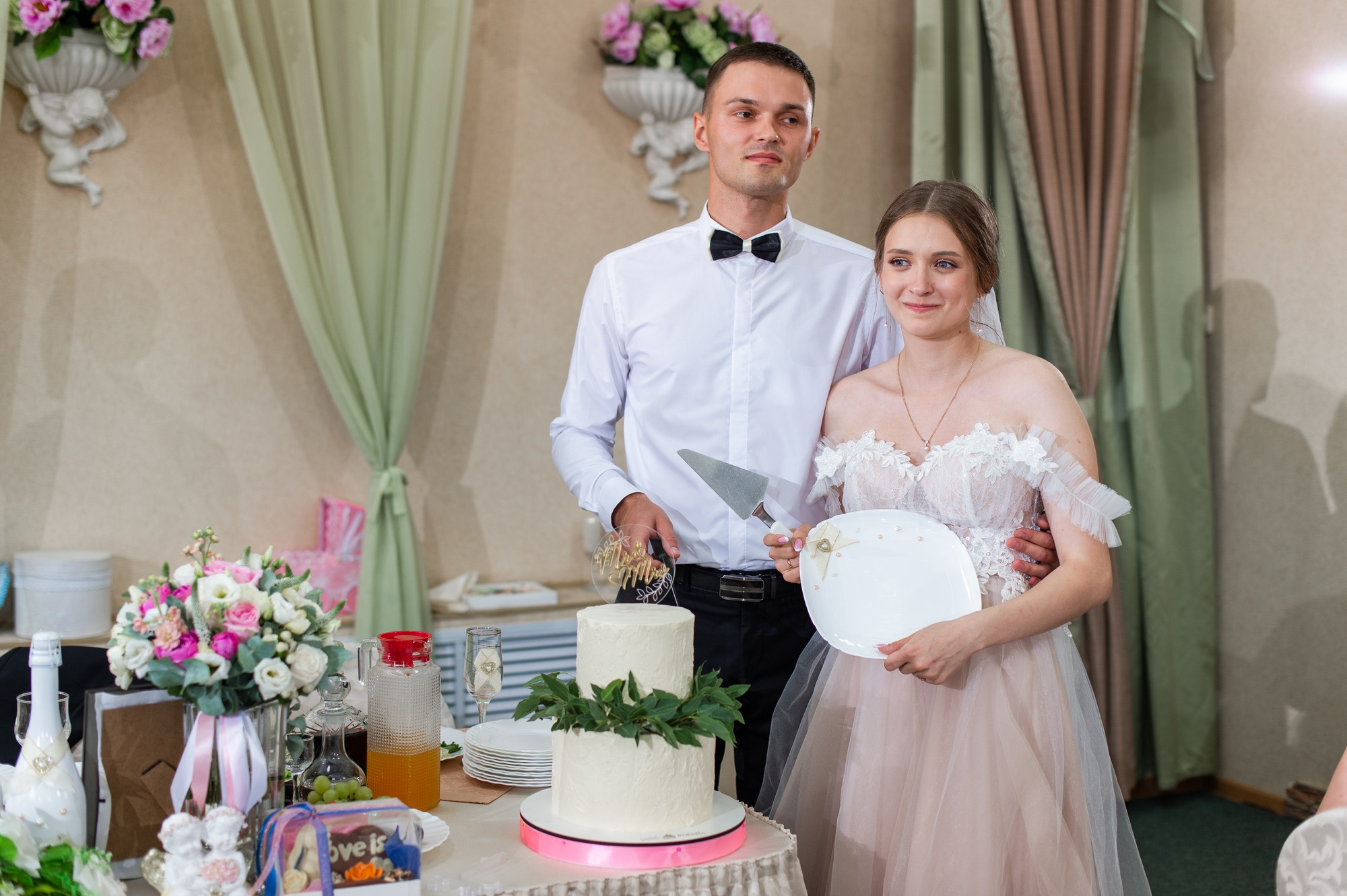 Только банкет. Хотя…. Свадебный и семейный фотограф в Омске Мормулев Михаил