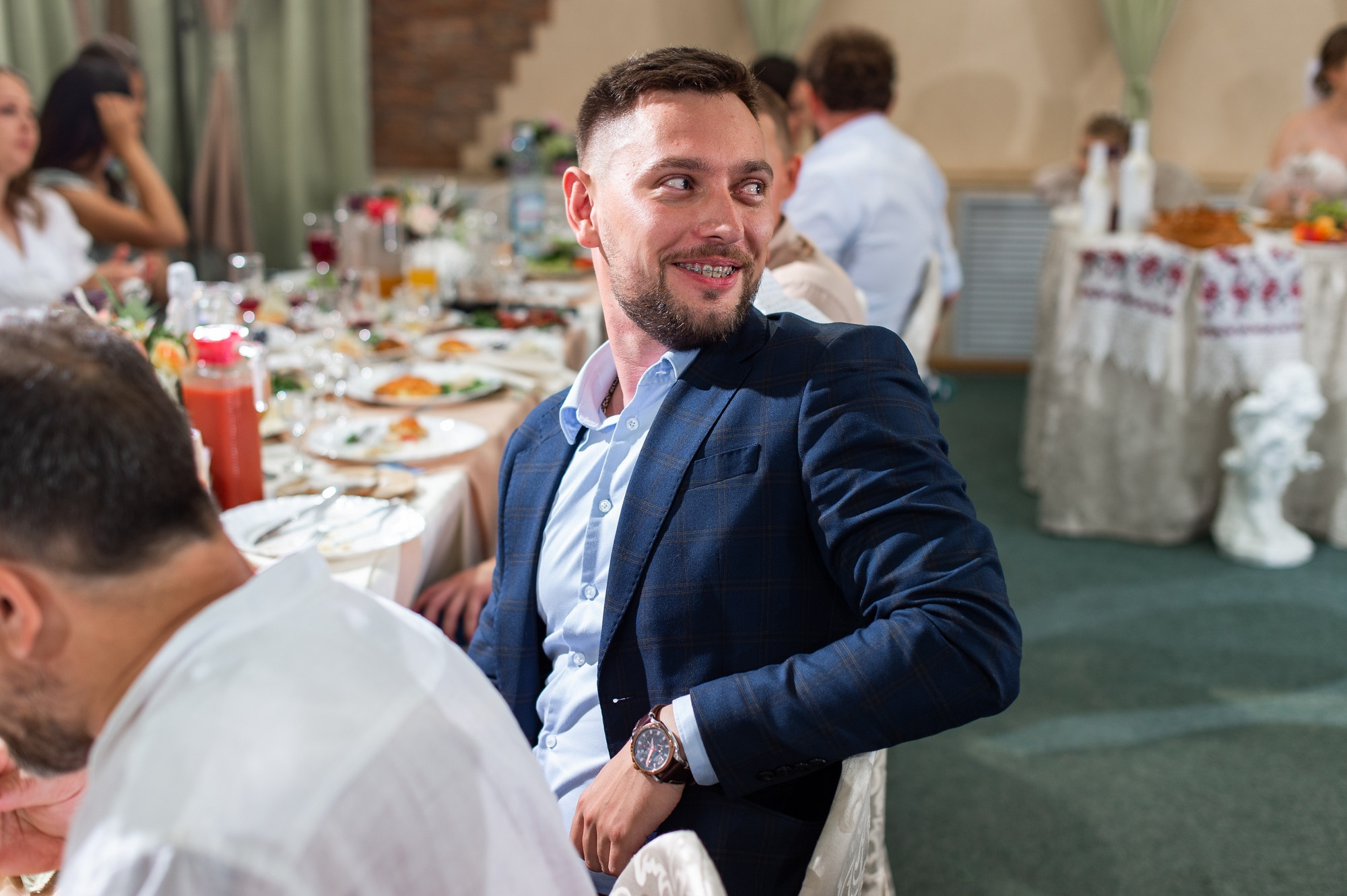 Только банкет. Хотя…. Свадебный и семейный фотограф в Омске Мормулев Михаил