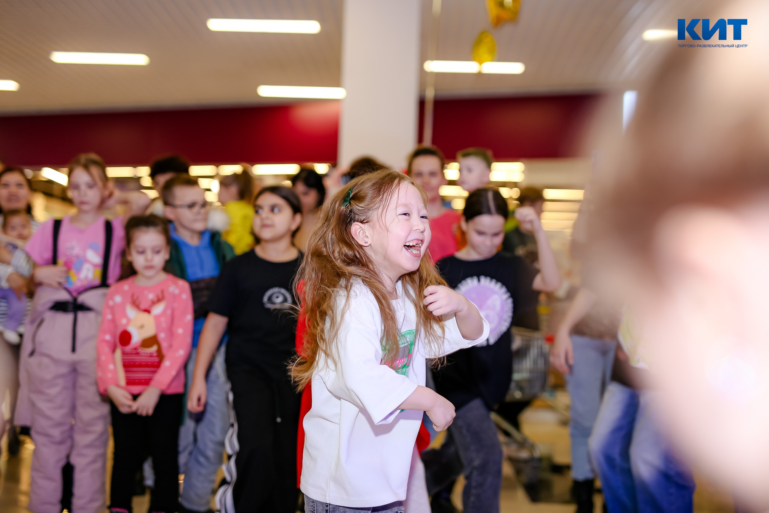 04.01 Утренник в Тц Кит. Команда специалистов в мире фотографии и видео. Детский фотограф, семейный фотограф