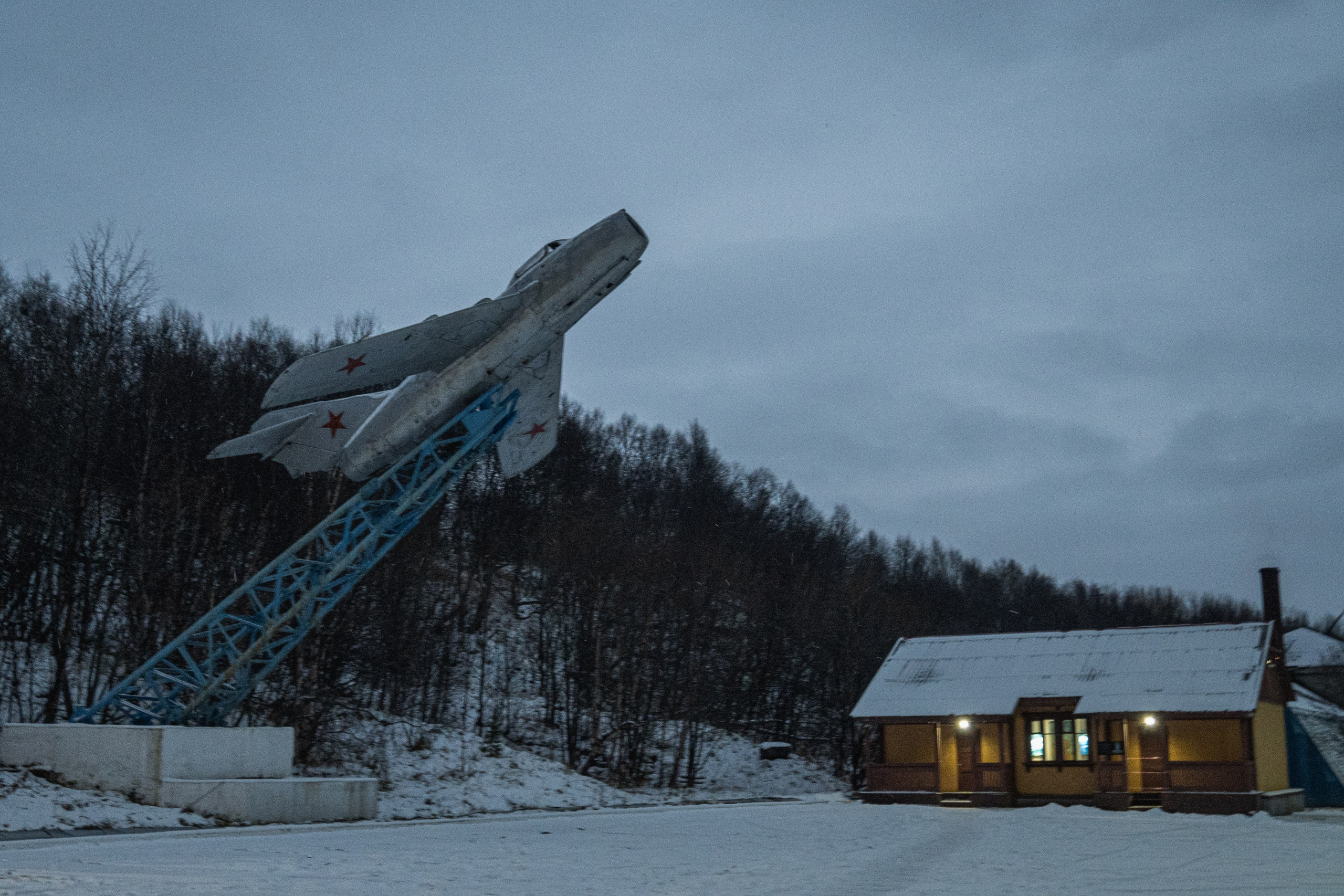 Музей военно-воздушных сил Северного флота. Дом-музей Юрия Гагарина. Фотограф Роман Адлер.