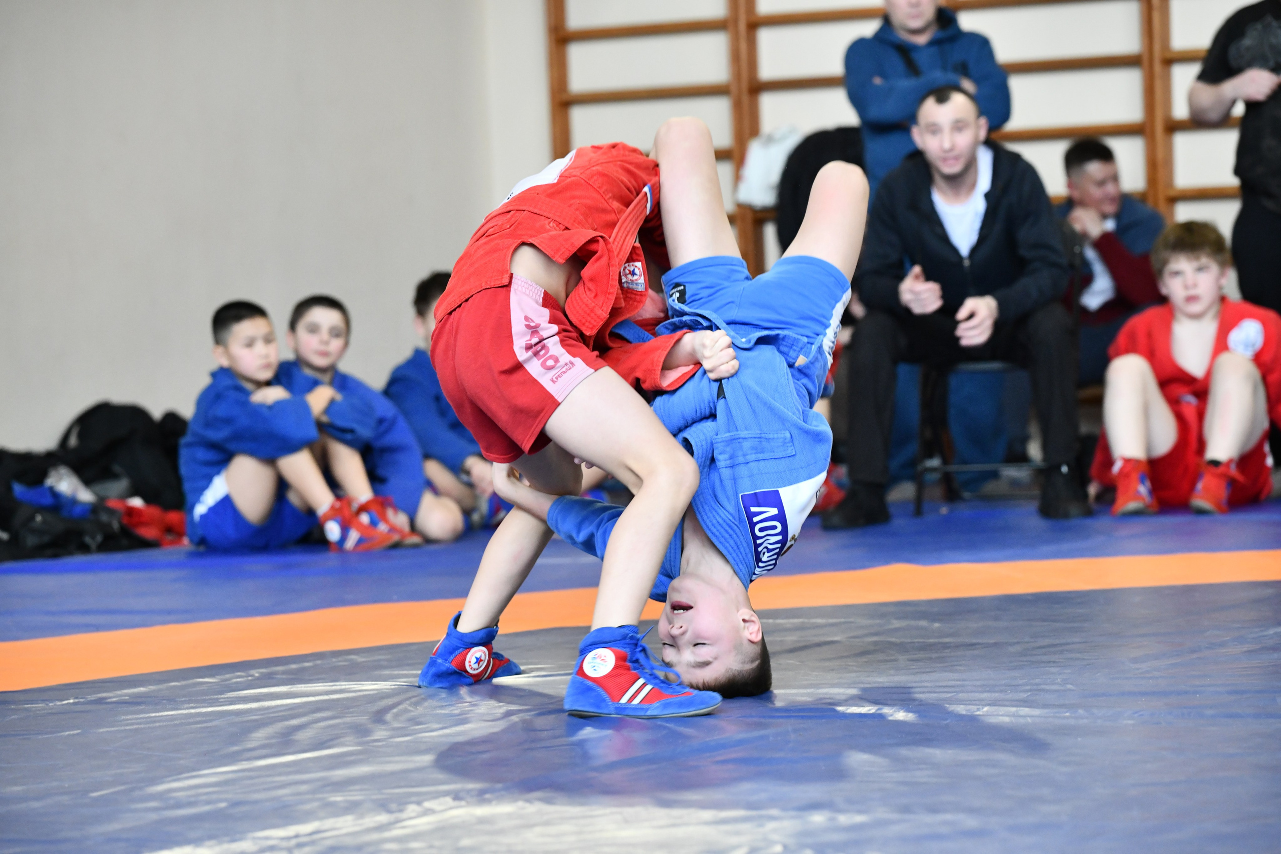 Самбо. Кубок города Воинской славы Колпино. Фото детских спортивных мероприятий и всякое интересное через объектив