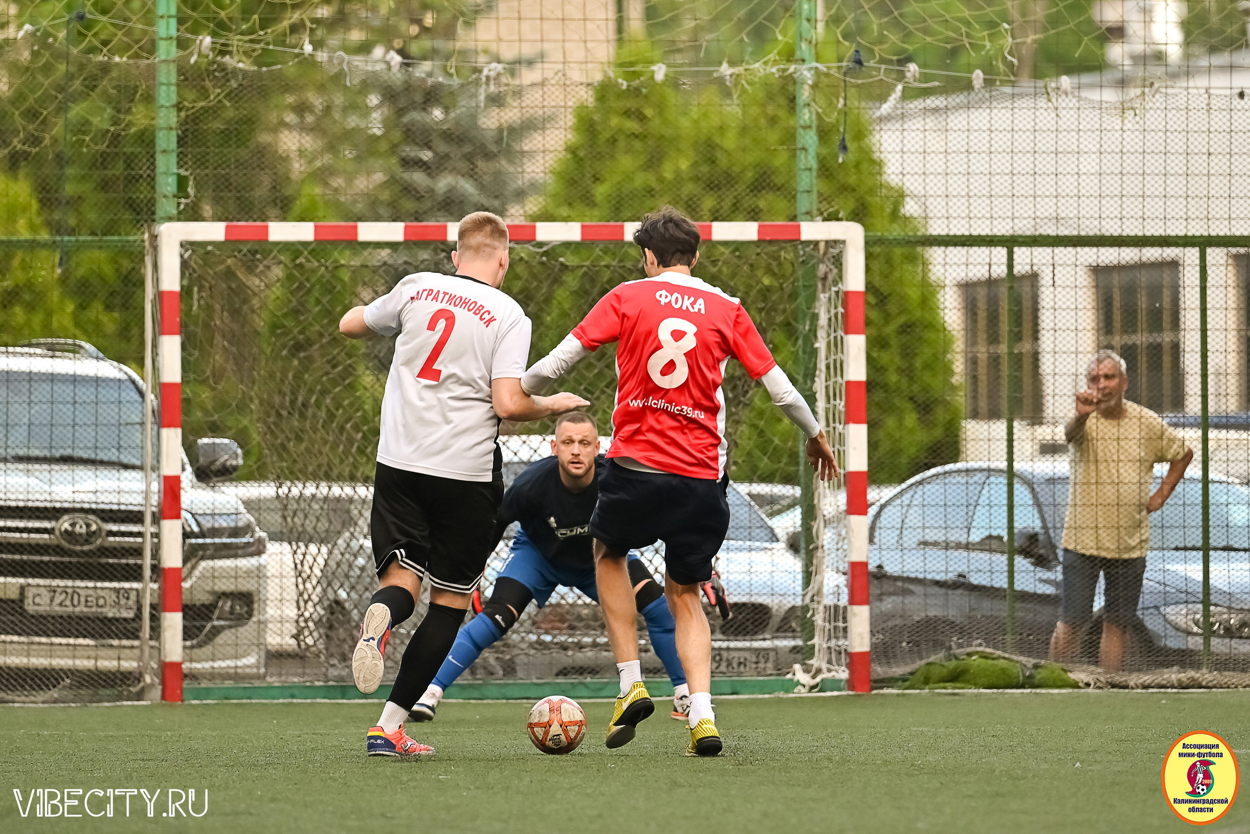 ИГРЫ МИНИ-ФУТБОЛЬНОЙ И КОРПОРАТИВНОЙ ЛИГИ. VIBECITY.RU Вайб Сити Ру Фоторепортажи Фотоотчеты Калининград