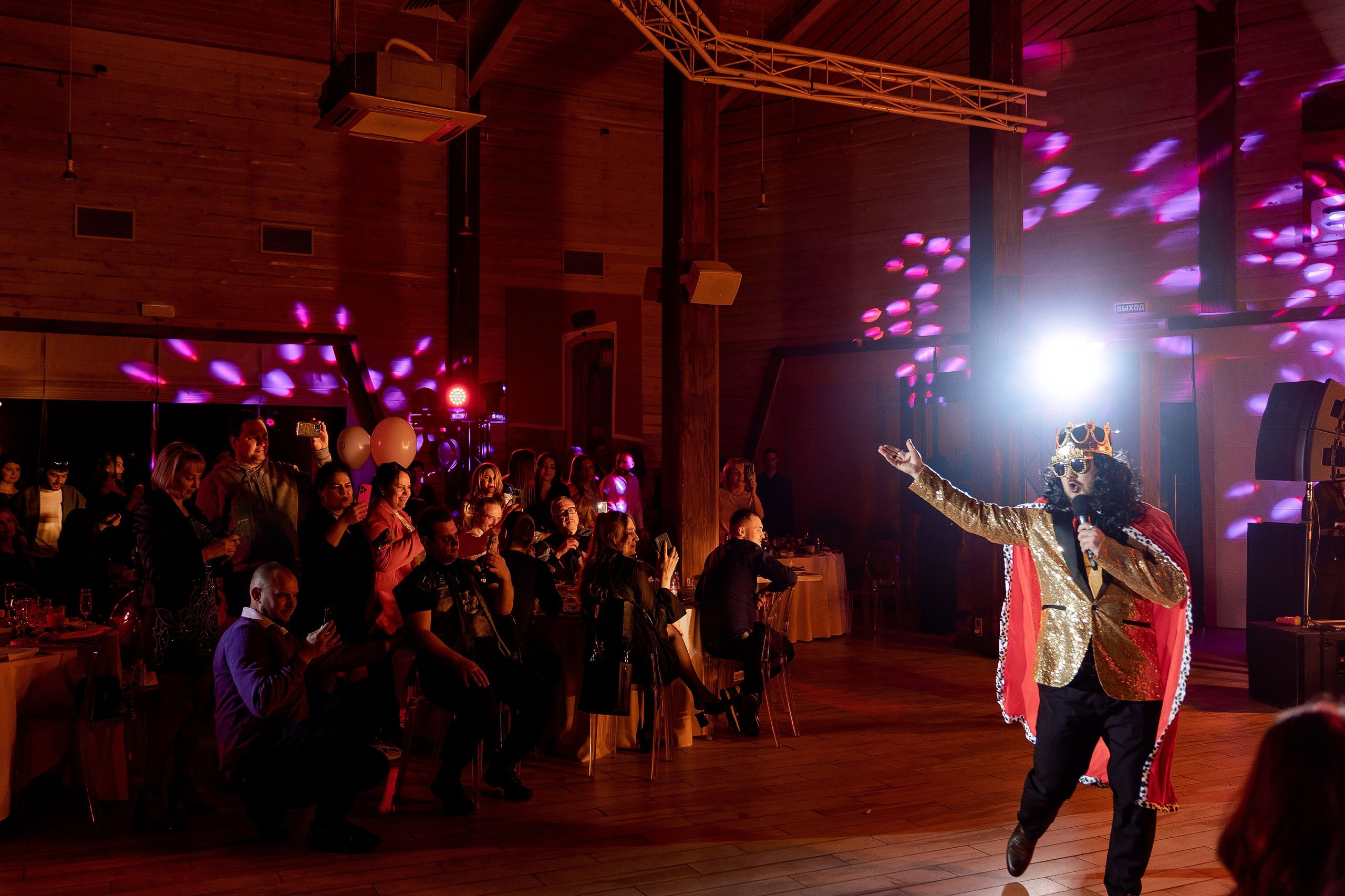 • корпоратив «АВЕНЮ». Фотограф, индивидуальные женские, мужские фотосессии в Ростове-на-Дону