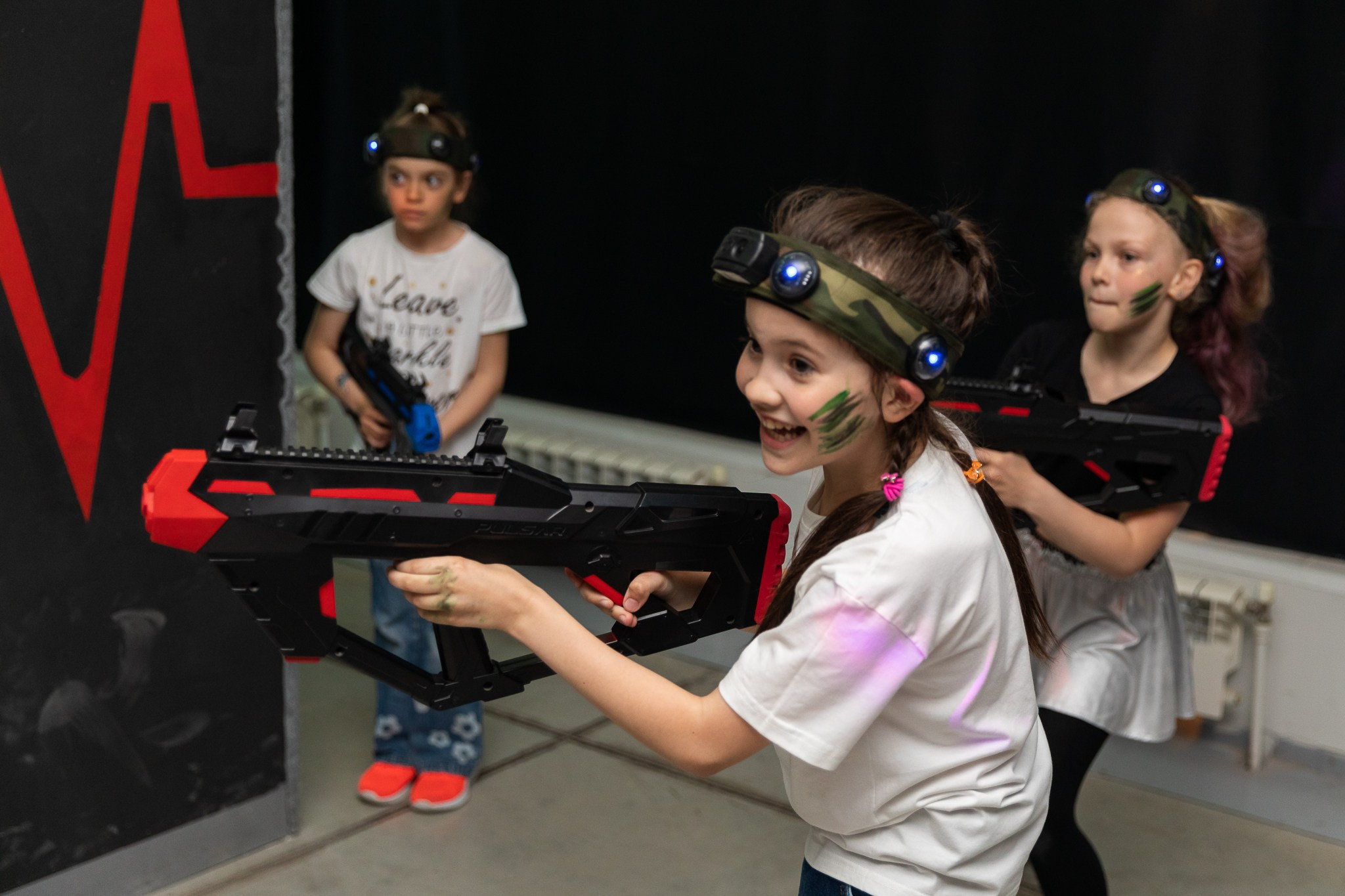 Платону 8 лет, лазертаг Zаряд. Фотограф Татьяна Генева