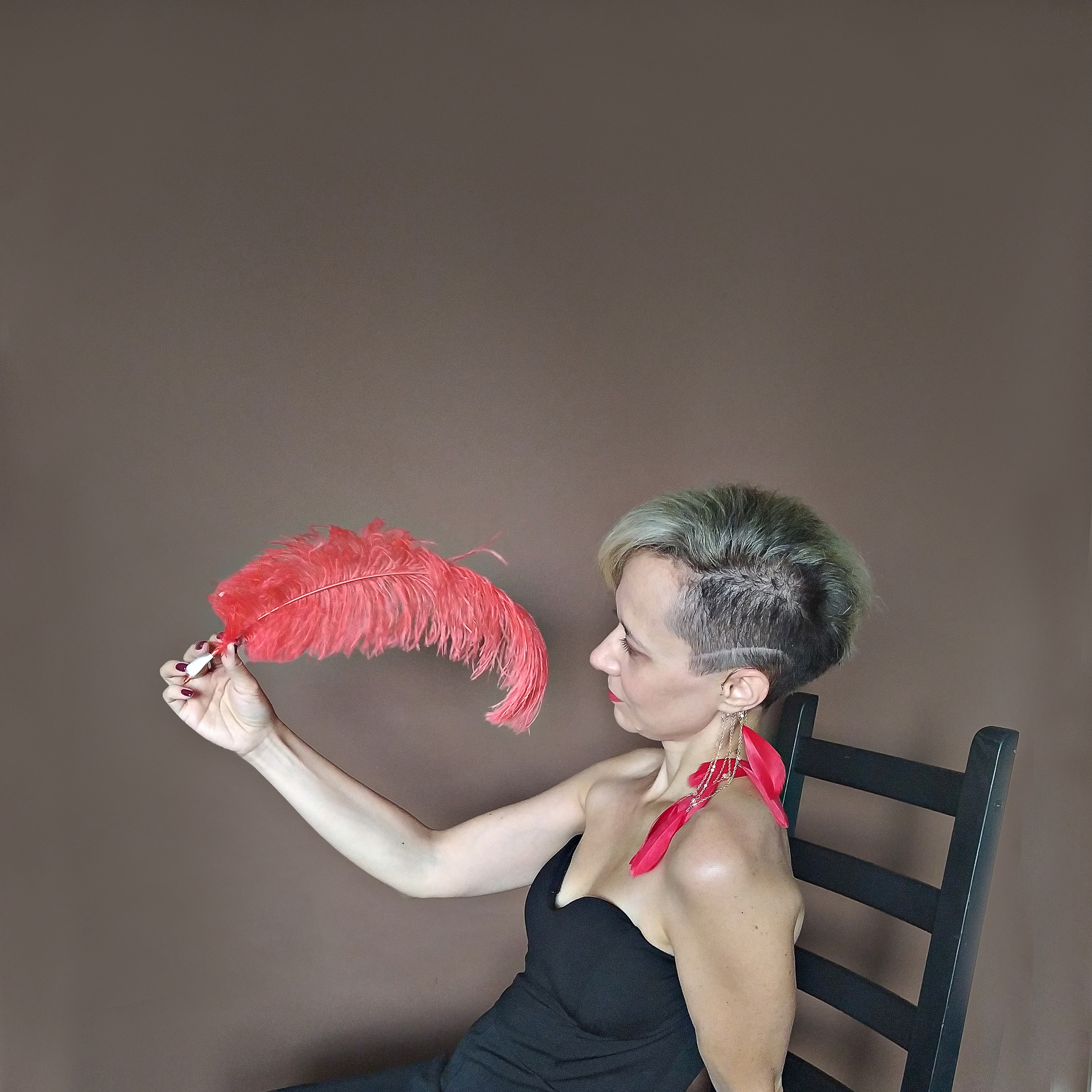 Онлайн контент съемка Продюсера Фотографов. Фотограф для вас и вашего бизнеса в Москве Альбина Никифоров