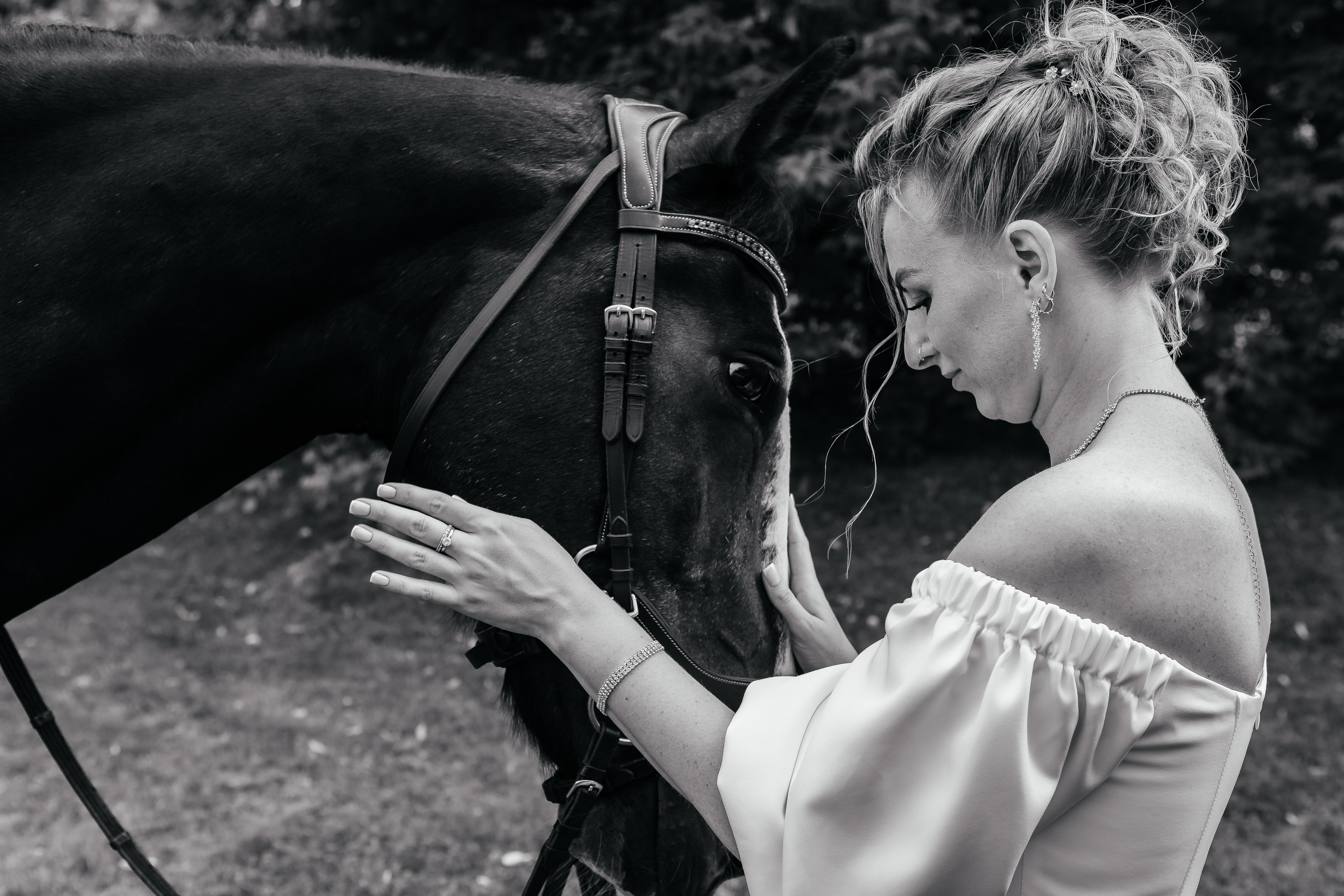 Серия фотографий со свадебной прогулки в заповеднике Коломенское. Свадебный фотограф в Москве