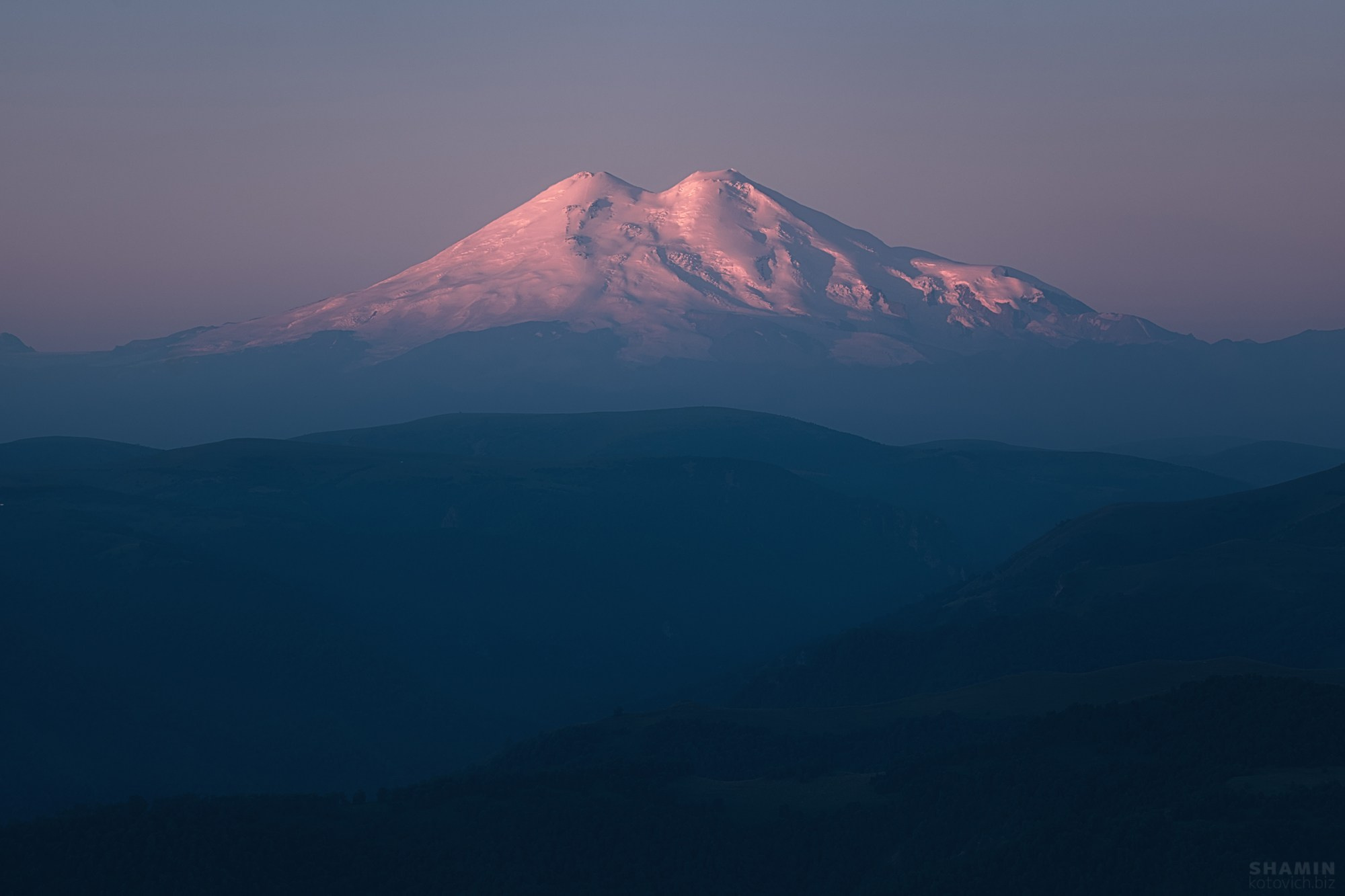 Классический пейзаж — фотограф Константин Шамин. Природа России и мира, горы, озёра, долины и свет. Профессиональная пейзажная фотография, гармония света и пространства.