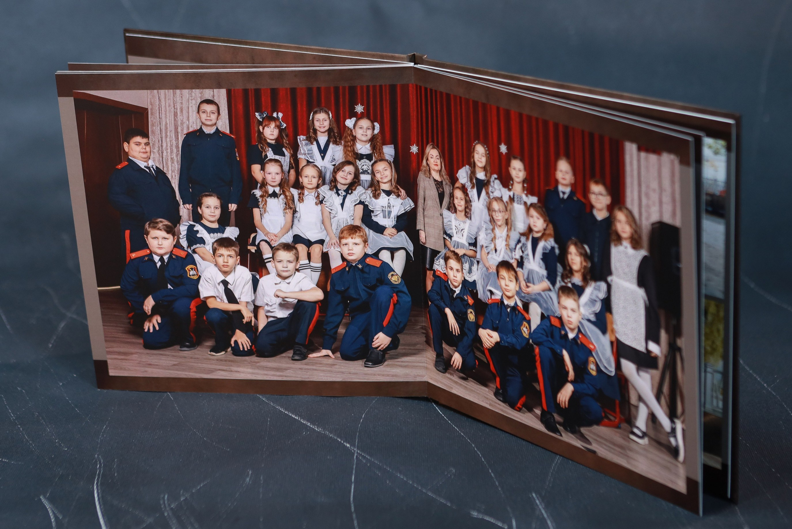 Атлас. Правильный Выпускной Альбом: Кострома, Ярославль, Иваново