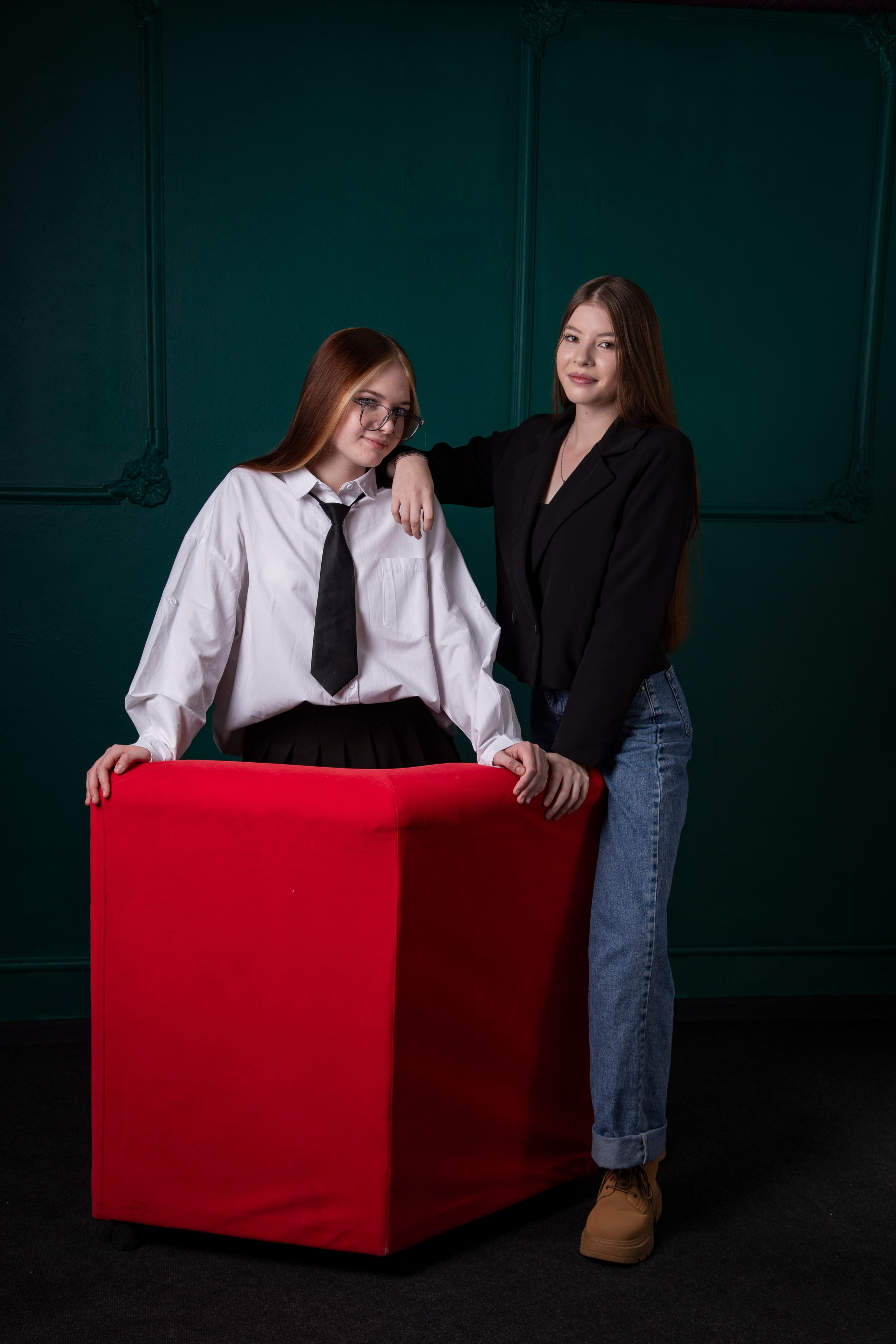 Выпускные альбомы в Красноярске. Студия Колибри