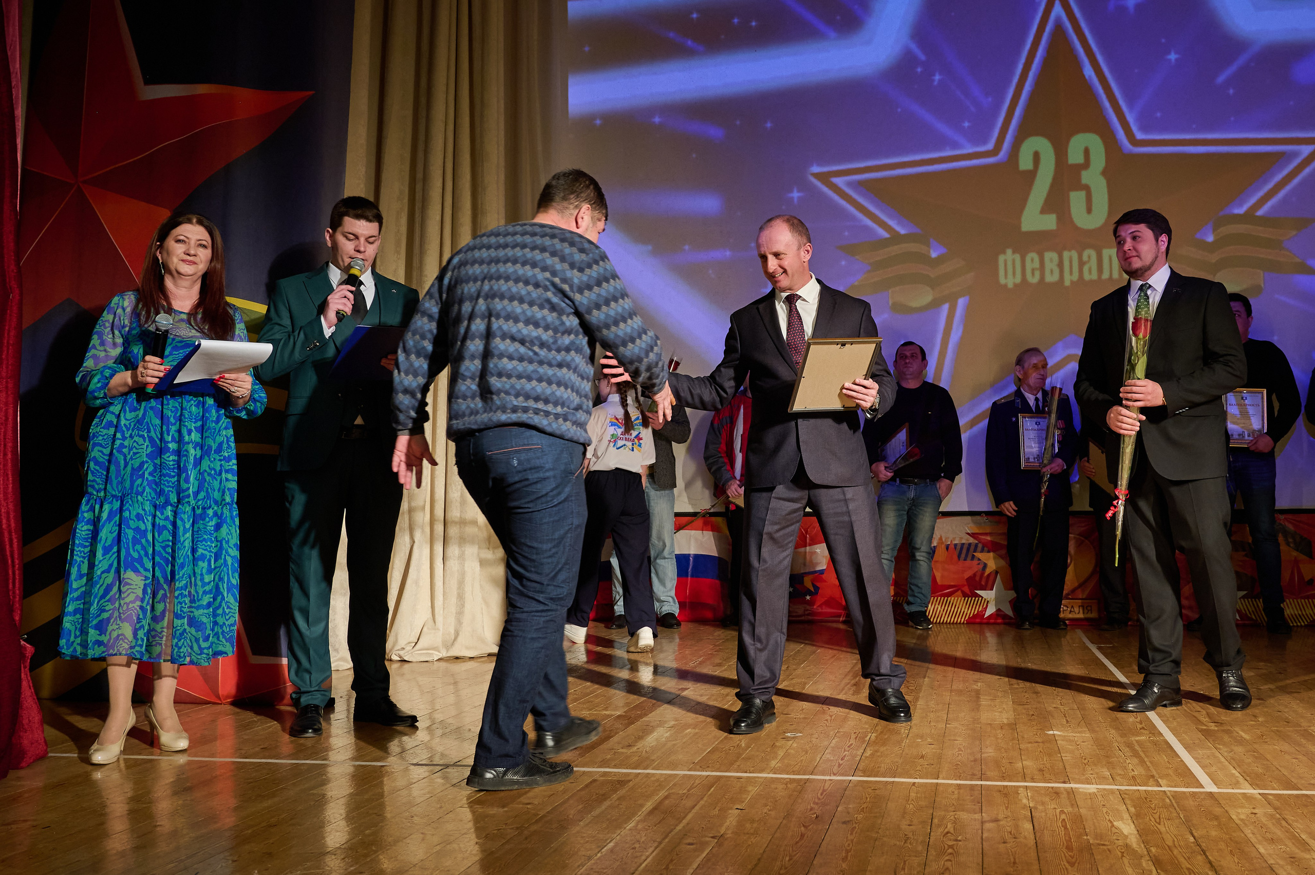 Кабардинка 23 февраля. Жизнь курорта Кабардинка в фотографиях