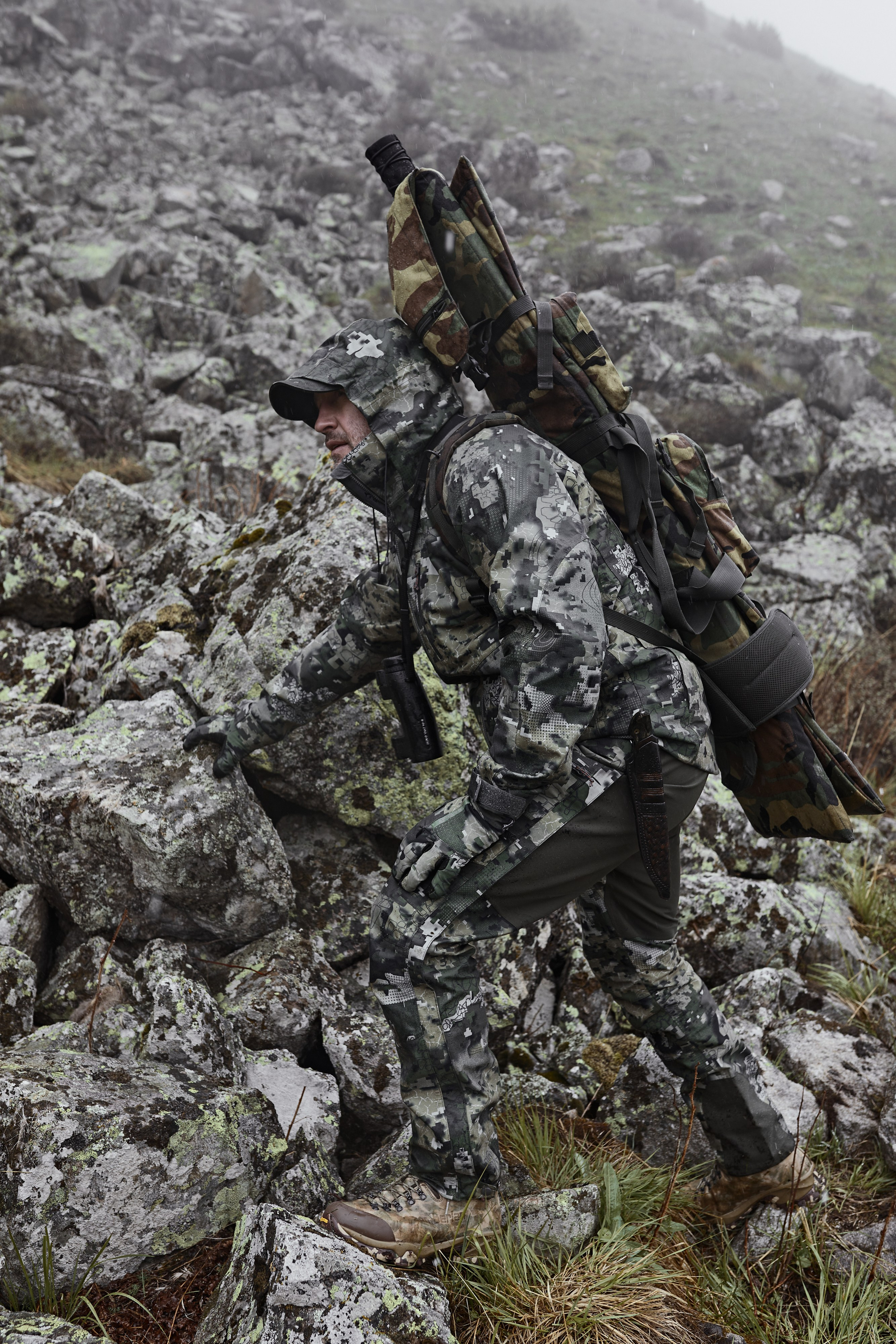 Съемка для бренда охотничьей одежды под ключ. Фотограф Продюсер в горах КБР / Москва Нальчик Горы