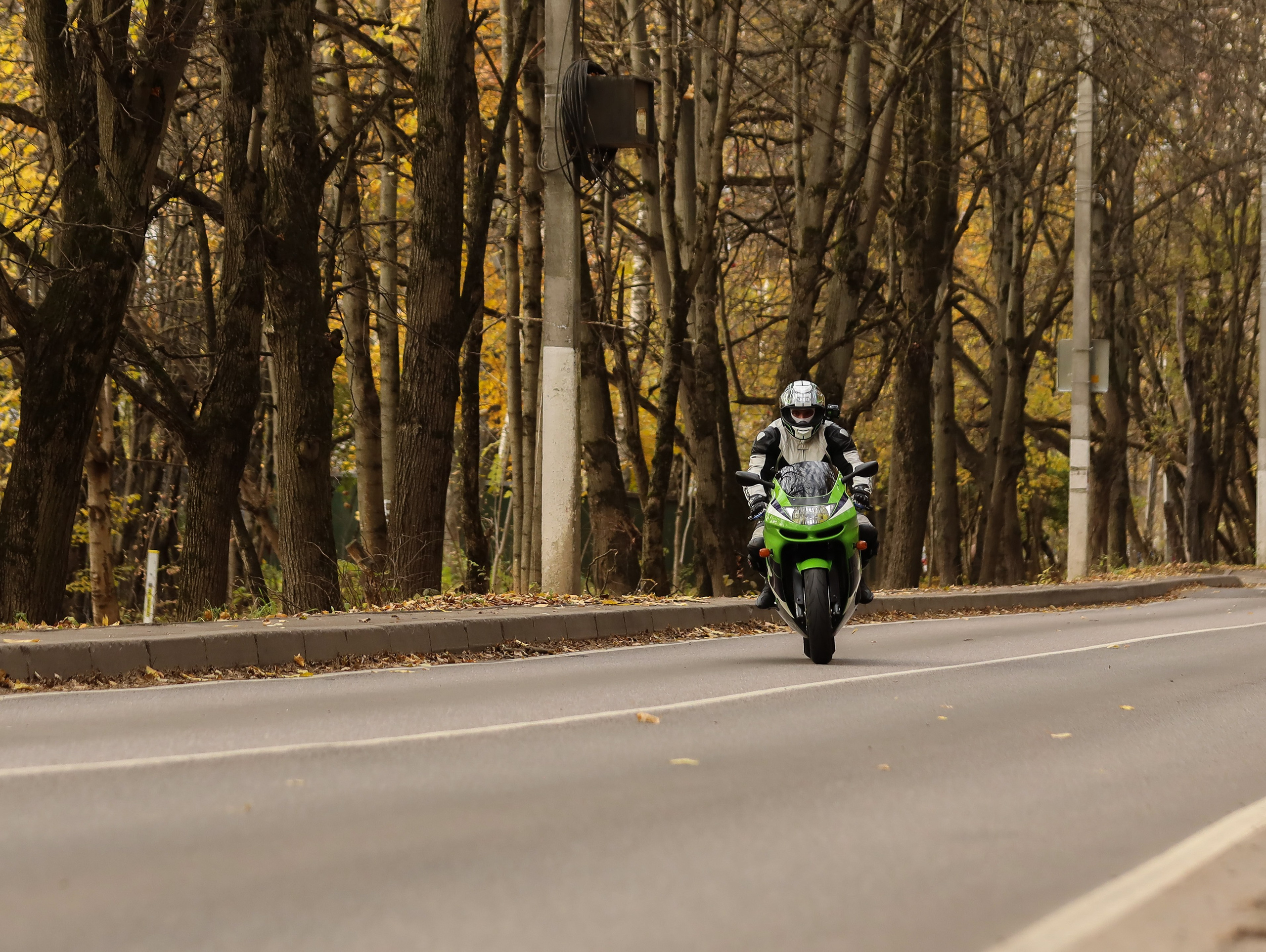 Виталий Kawasaki ZX6R. Фотограф Антон Чупринин