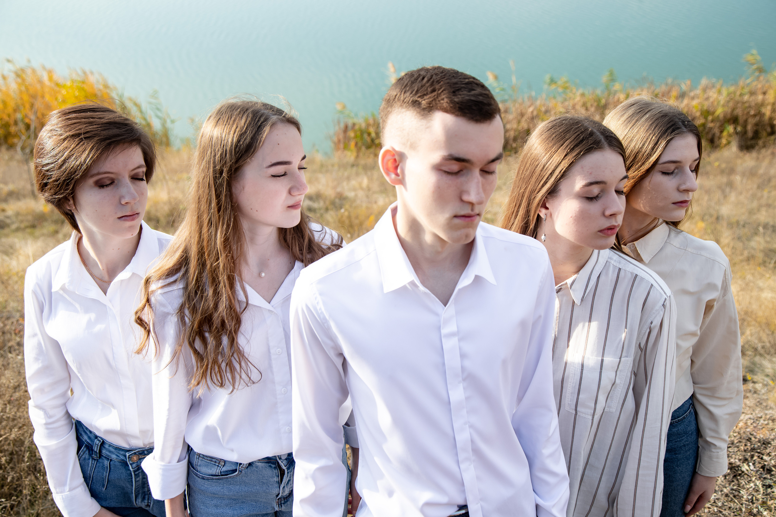 Школьная фотосессия на природе. Выпускной альбом Шахты Ростов