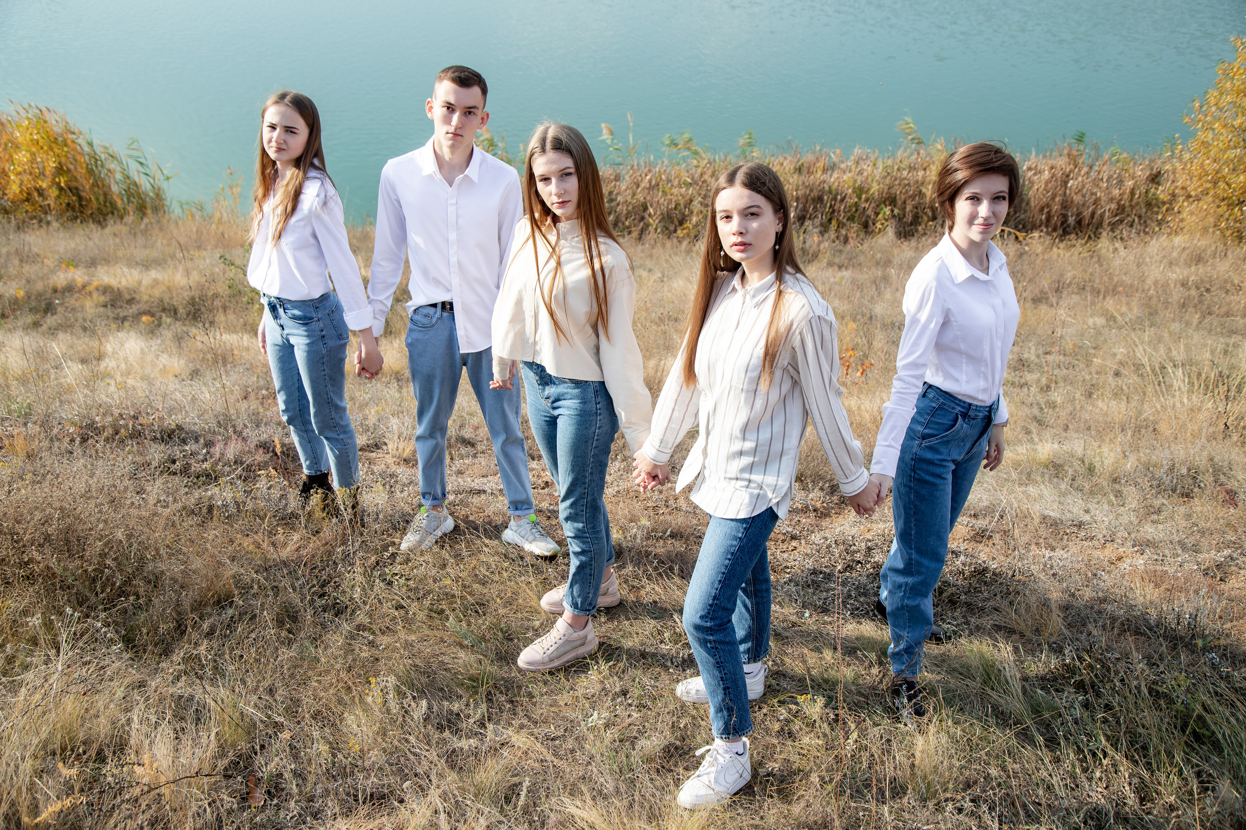 Школьная фотосессия на природе. Выпускной альбом Шахты Ростов