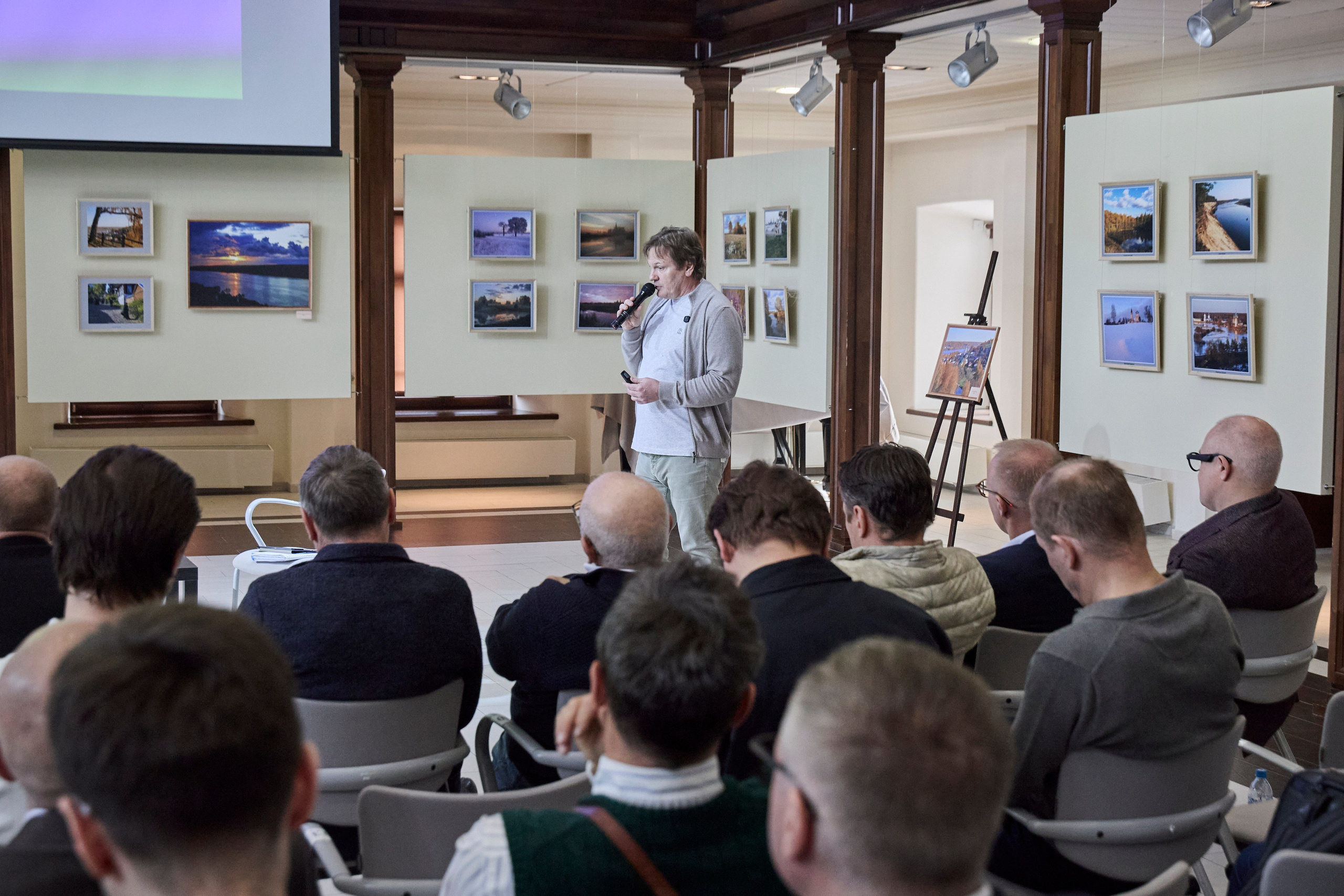 Дискуссионный клуб «Попутного ветра» | Левитановский культурный центр. Плёс. OSPhoto