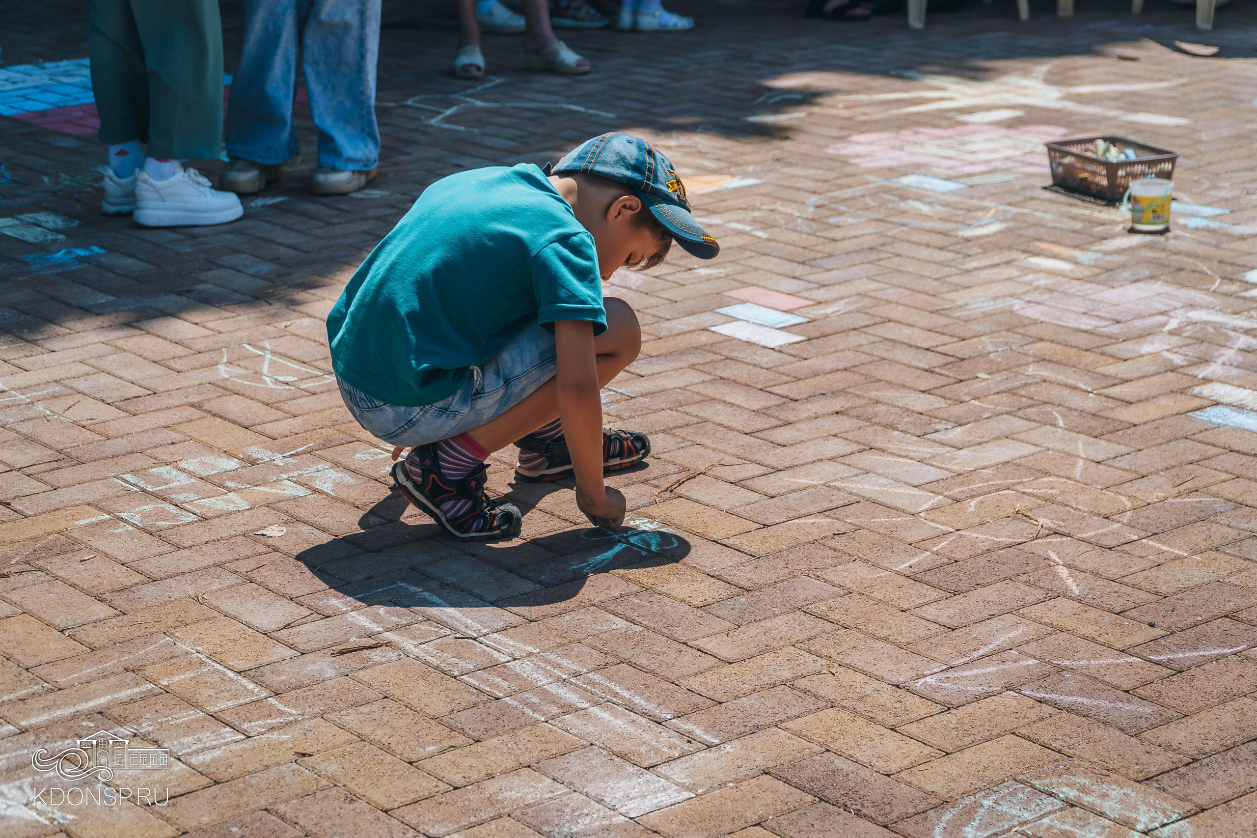 Должны смеяться дети. Новотитаровский Дом культуры