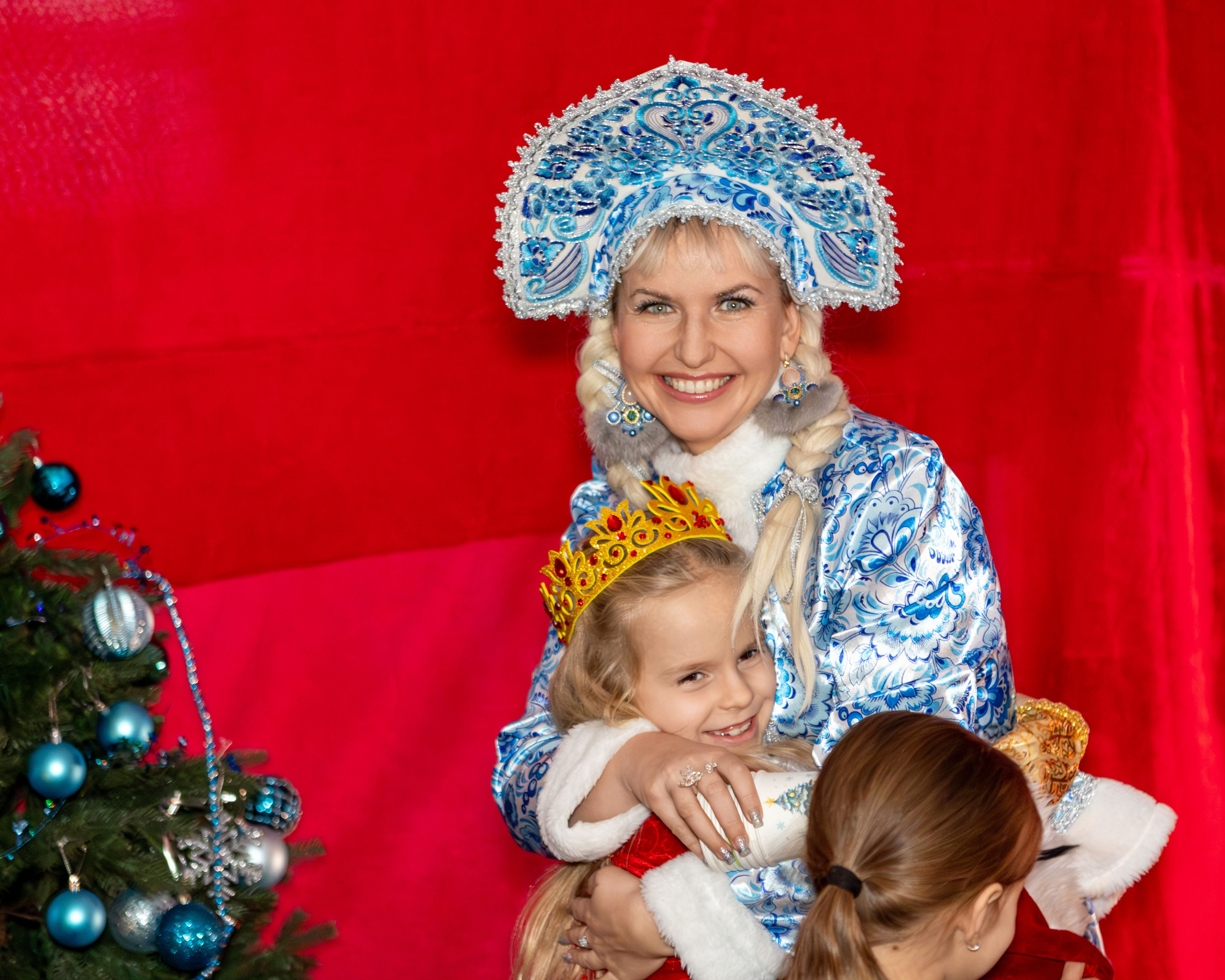 Christmas Celebration at The International School of Moscow. Школьный фотограф и выпускные альбомы | SHKOLBook