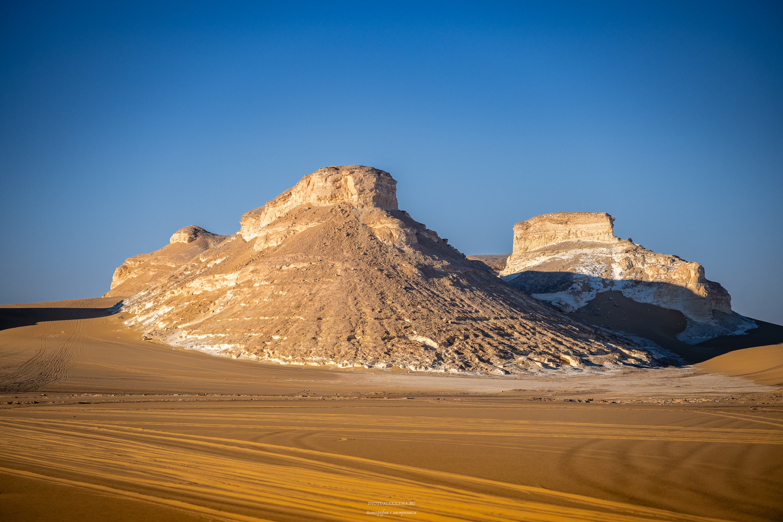 Пустыня чёрная, пустыня белая. Авторские стильные фотокартины