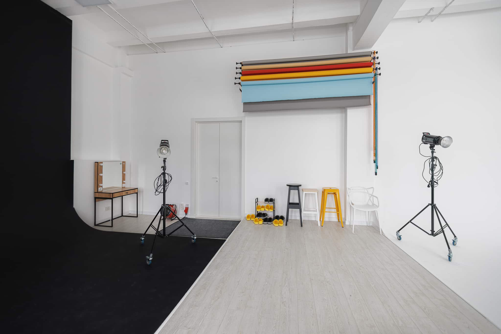 Залы с циклорамой в студии Photohub. Фотограф в Минске Людмила Дутко