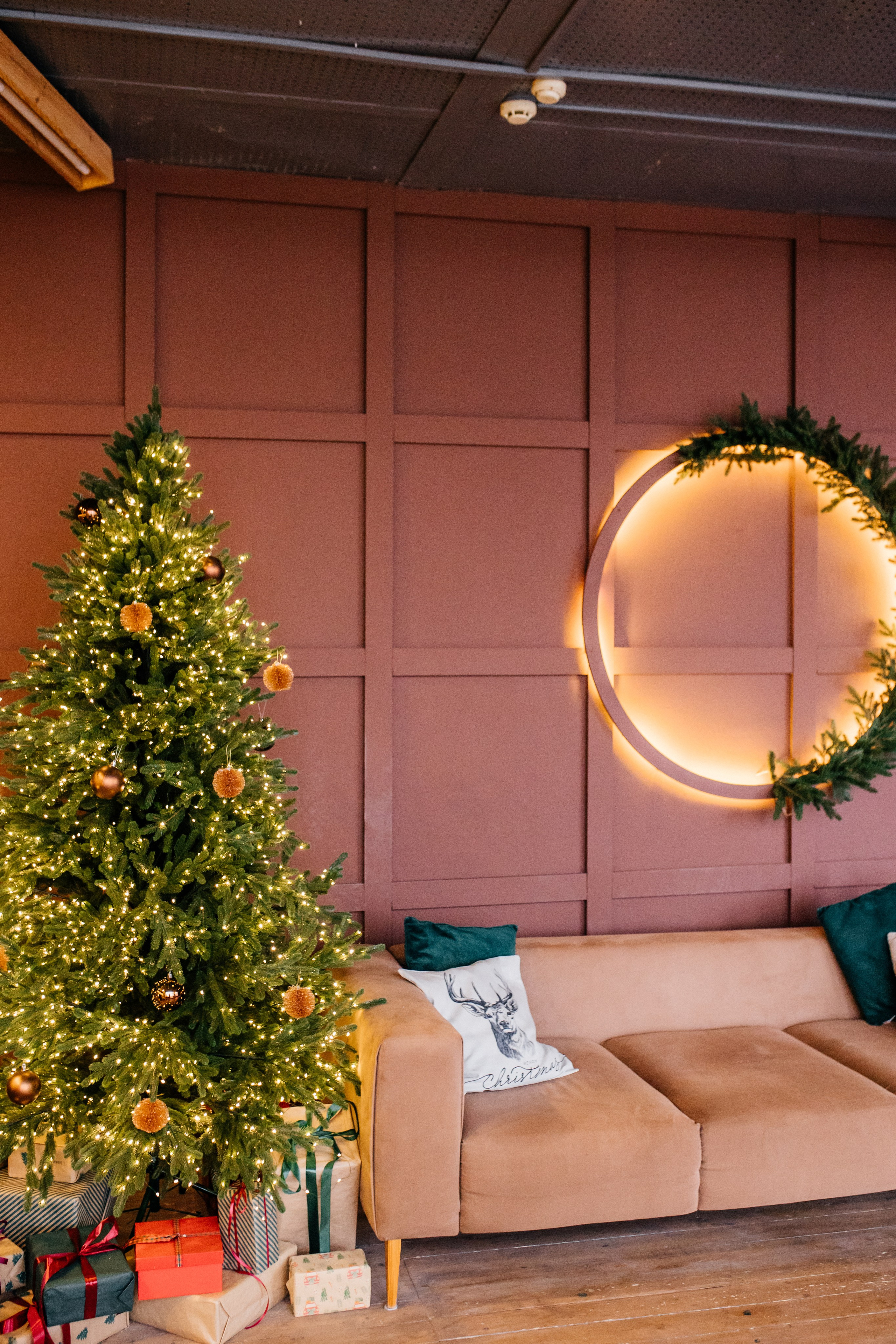 ETO Studio — фотостудия в Минске. Понравилась студия? Напишите — организую съёмку именно здесь. Фотограф в Минске Людмила Дутко