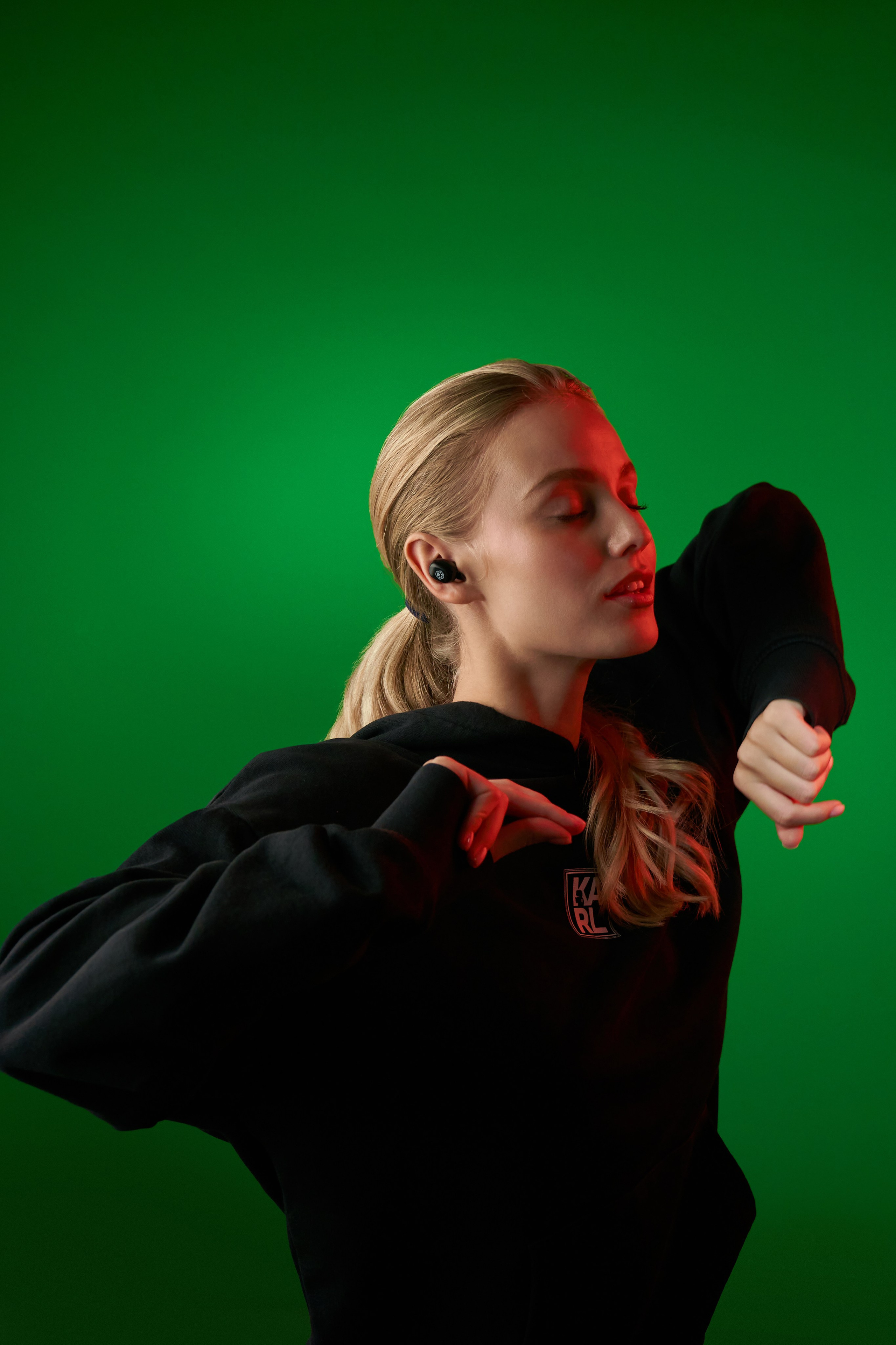 Наушники. Фотограф Валерий Федяев | vallerzu