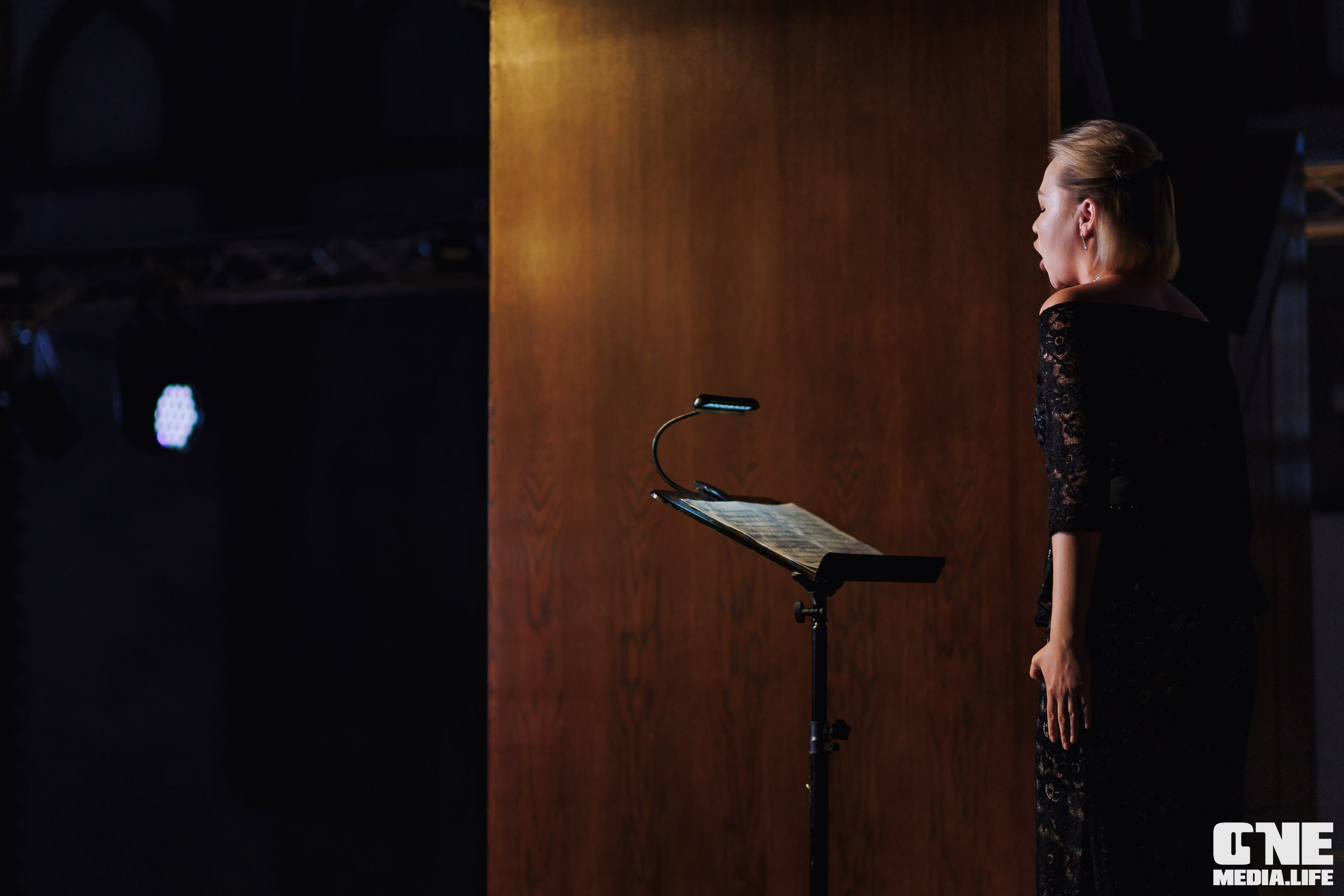 Фоторепортаж из Калининградской филармонии. One Media Life: фоторепортажи, фотоотчеты с мероприятий и заведений