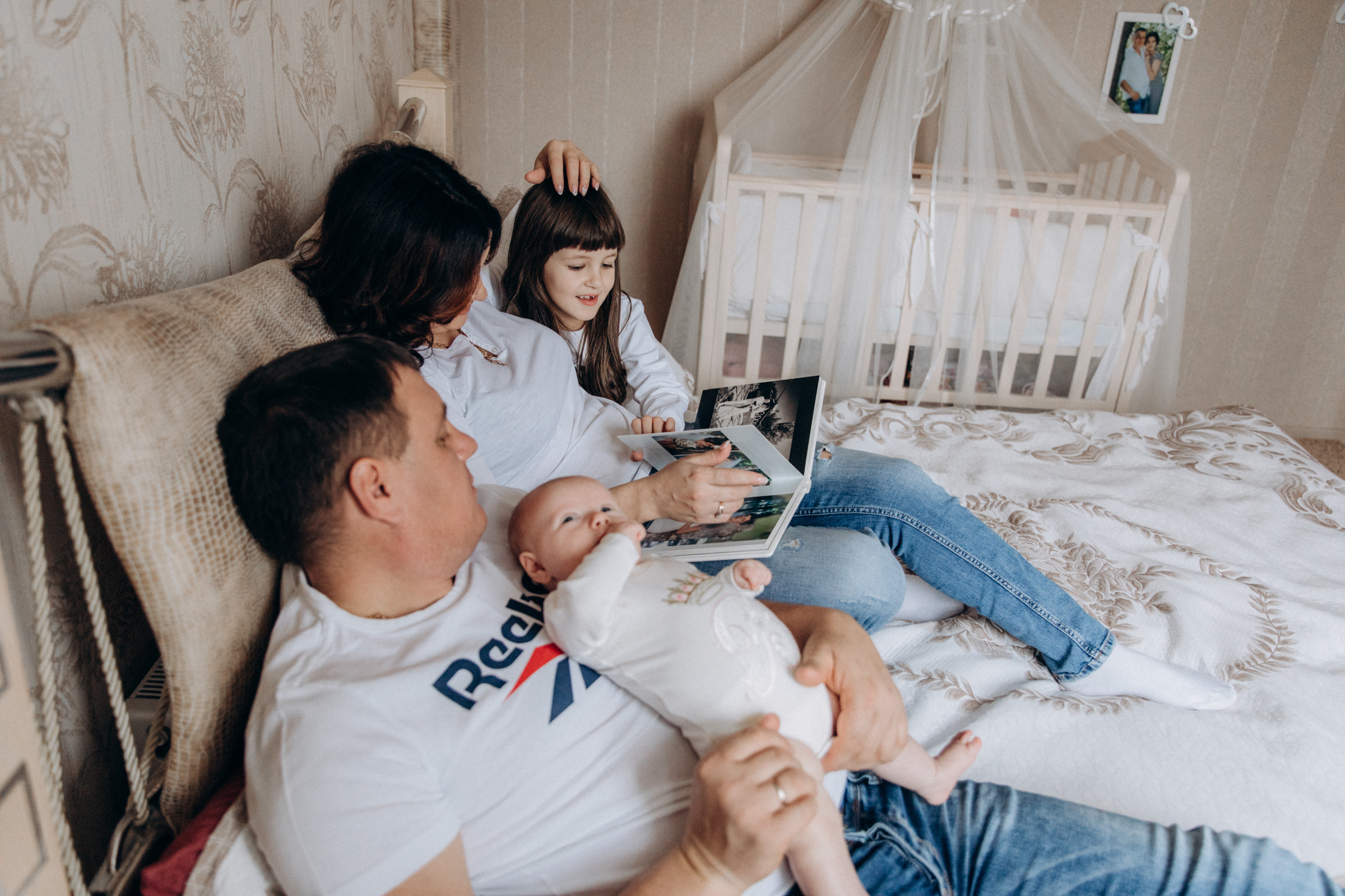 Кира, Алиса, мама Люда, папа Виталя ♡. Семейный фотограф Оля Гладченко