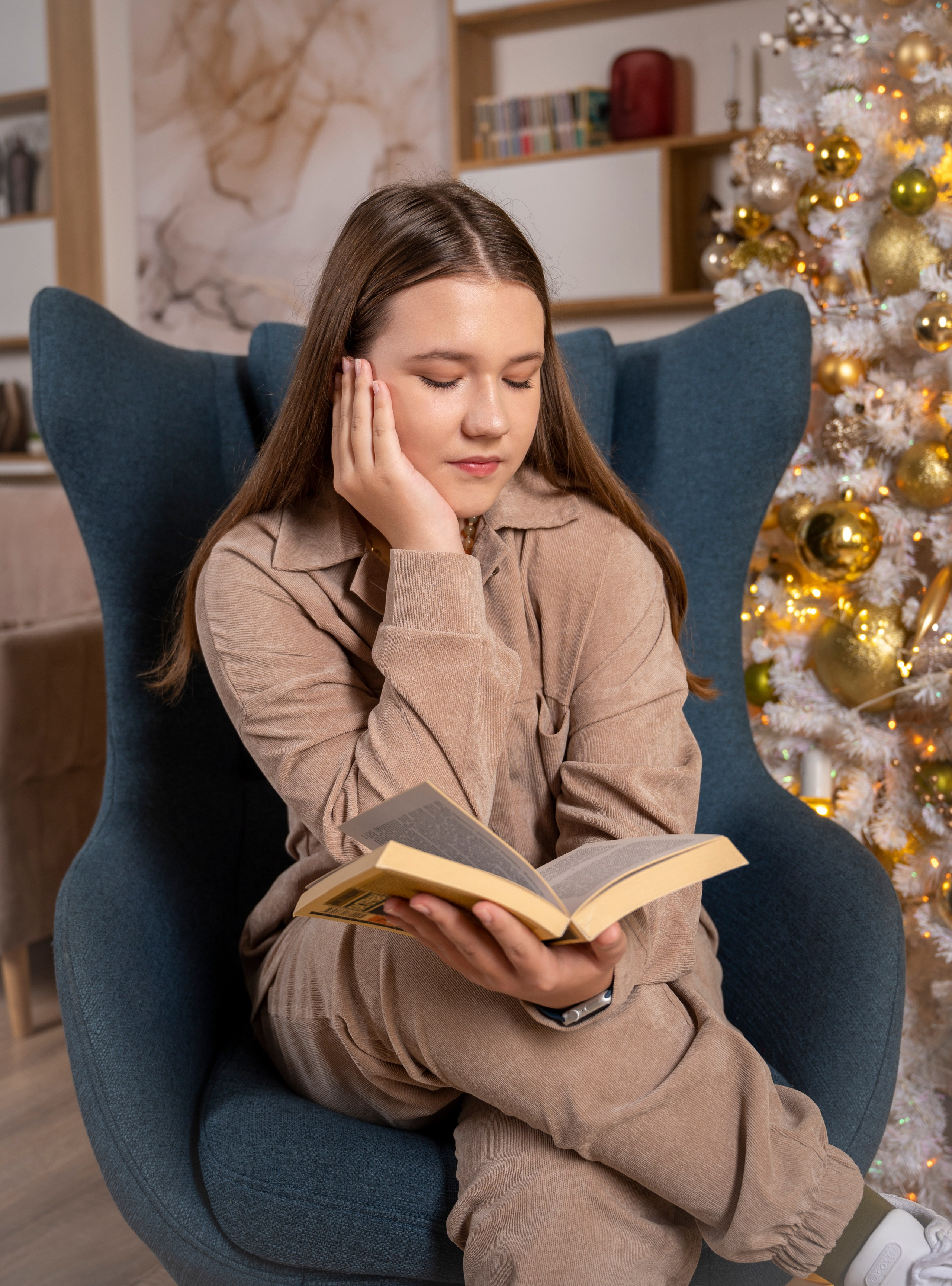 Для Анны новогодняя история. Семейный и детский фотограф в детских садах и школах