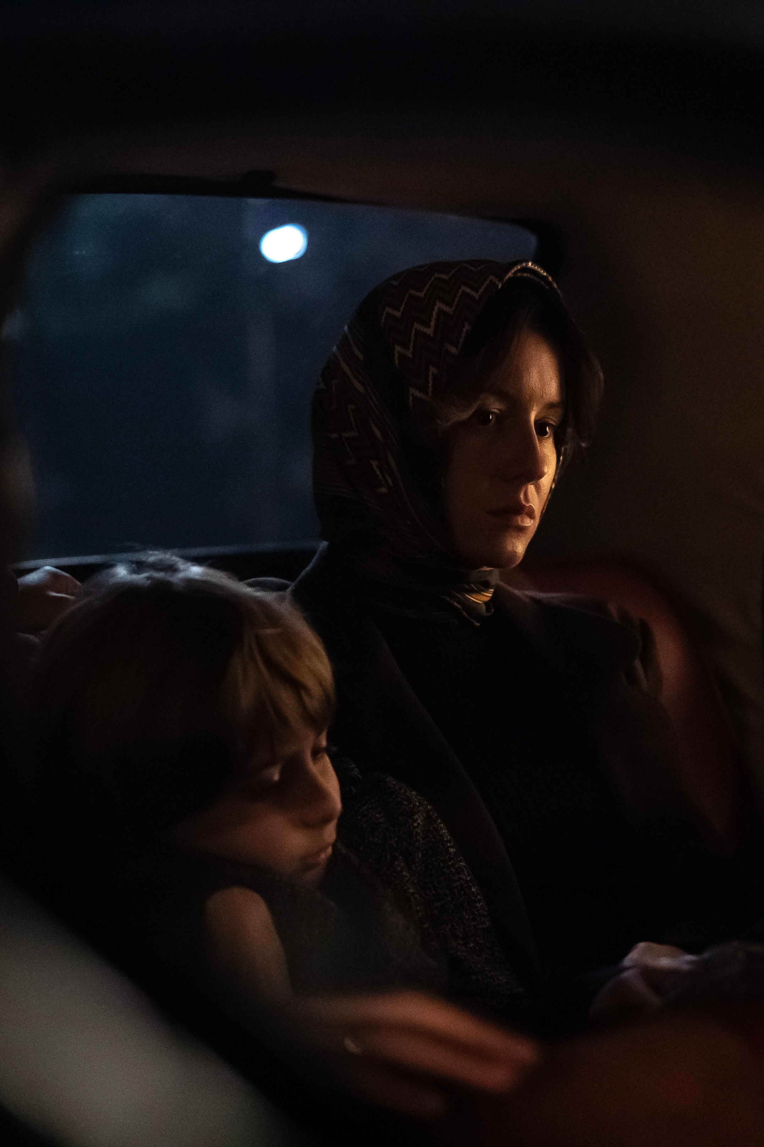 Сериал «13 Клиническая. Начало». Лисенкова Алиса — Фотограф, видеомейкер. Москва