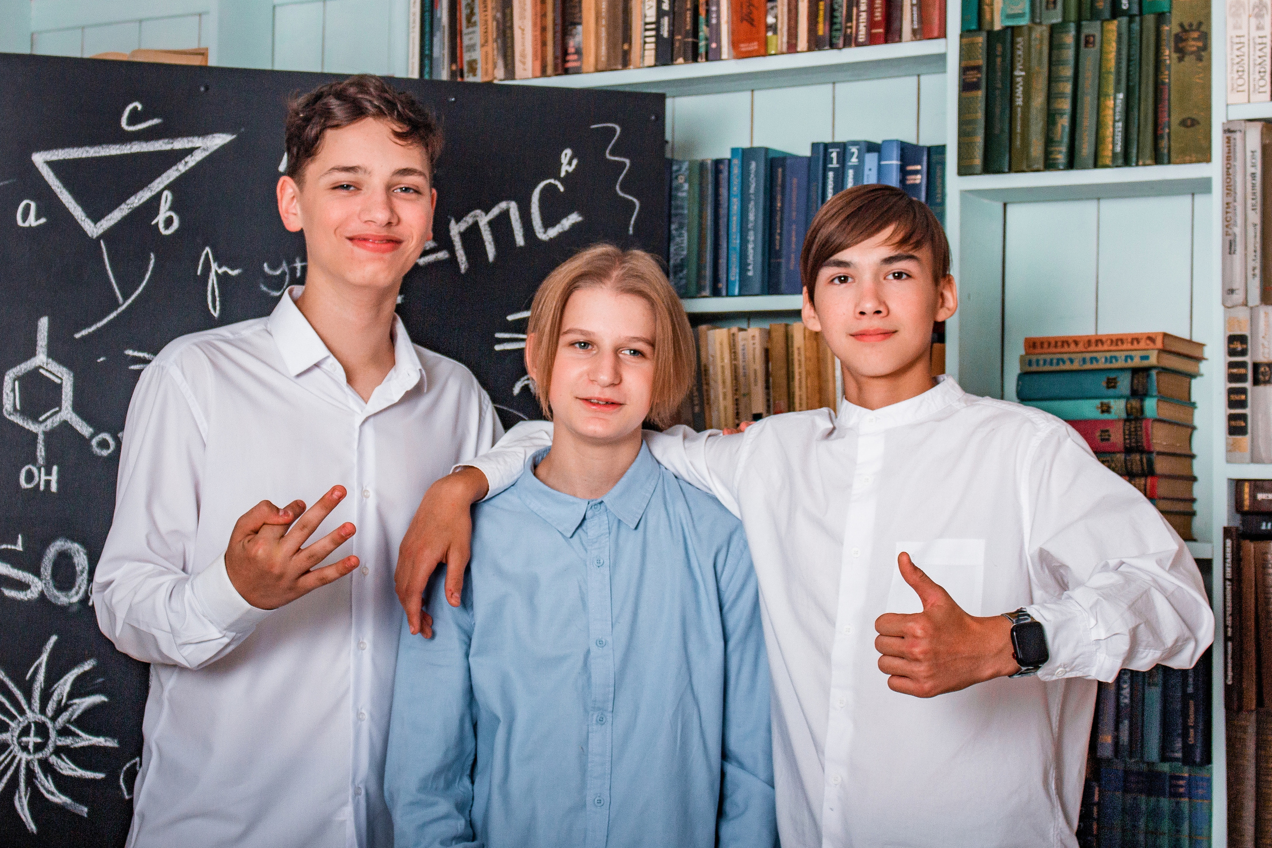 Школьная фотосъемка в Иваново. Фотокниги и выпускные альбомы в Иваново