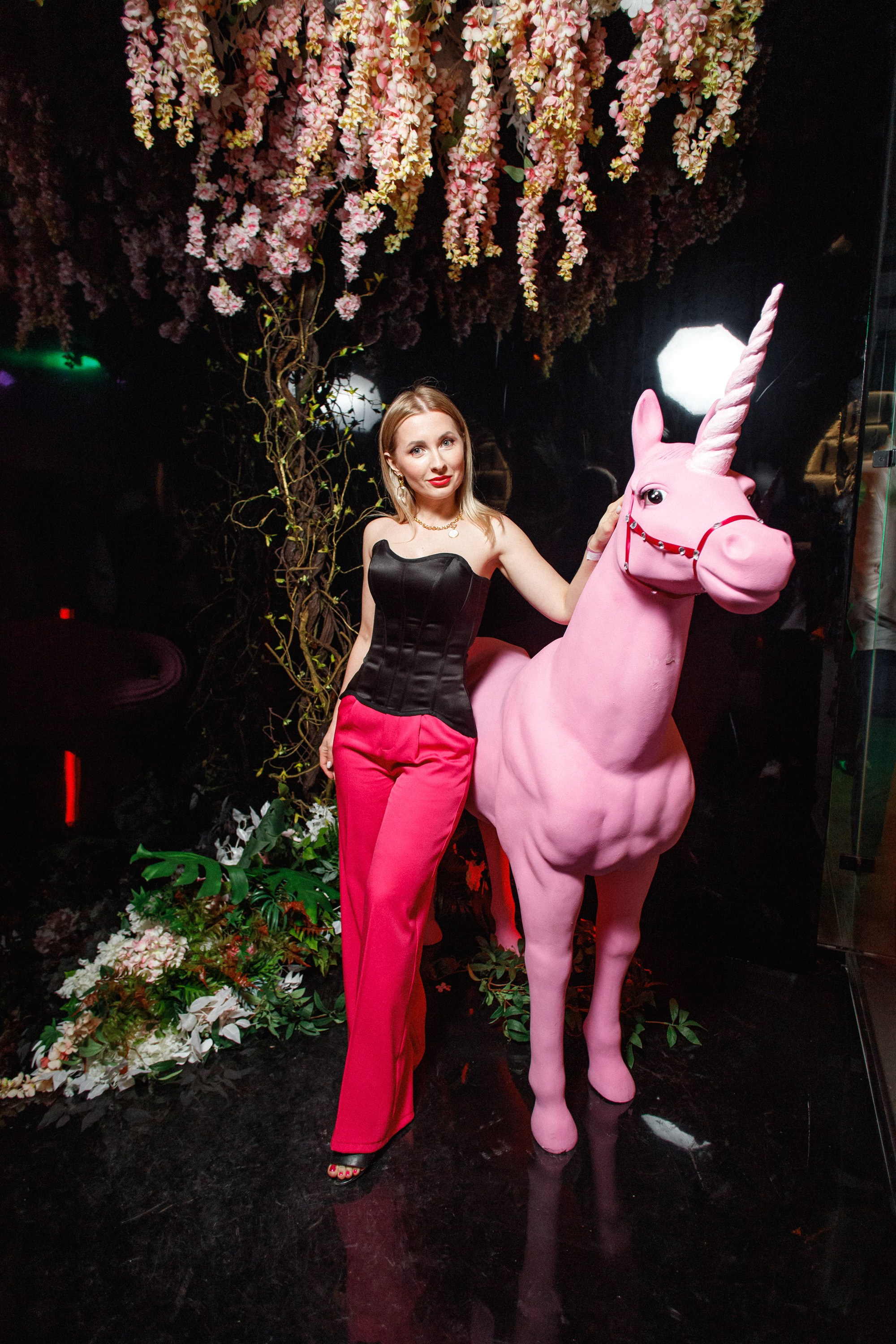 BRAVO FLORA EVENT. СВОИ. ФОТООТЧЕТЫ-СОБЫТИЯ-МЕСТА