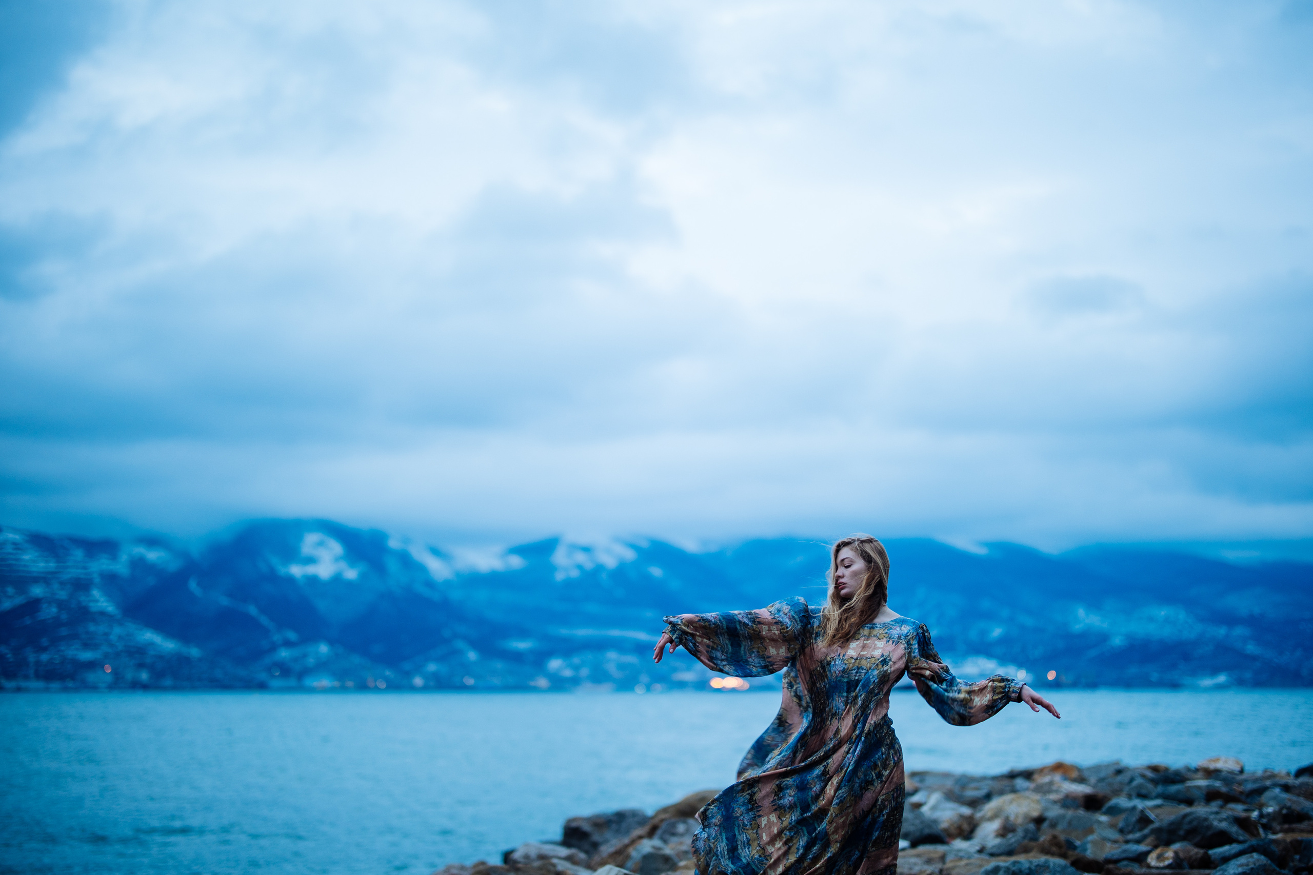 Обучение фотографии с совместной практикой. Фотохудожник и кинооператор в Москве Ксения Засецкая