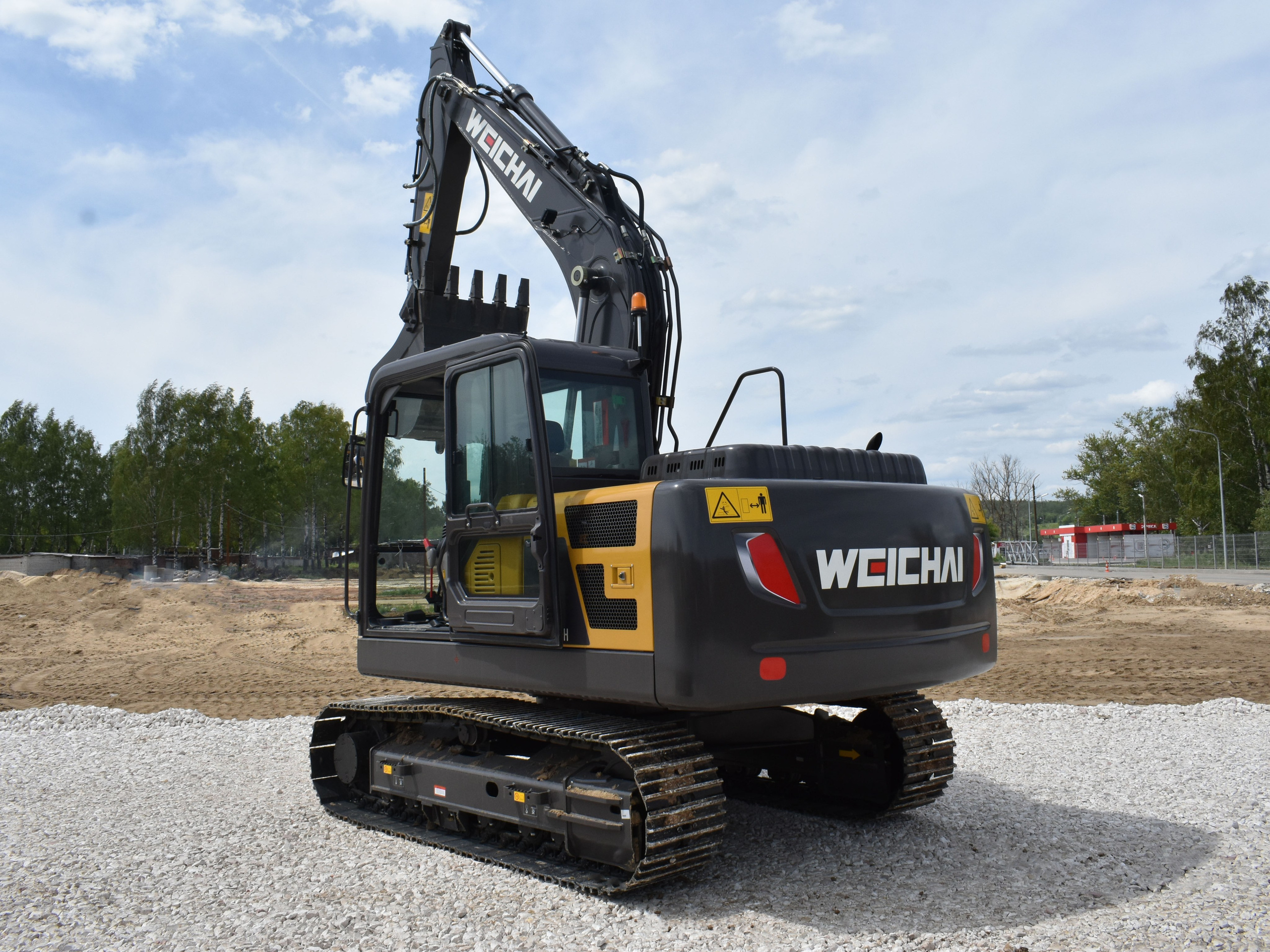 Фото гус.экс Weheavy WE130E2-H. Продажа и обслуживание грузовой техники и спецтехники в г. Новосибирск компания СТИ