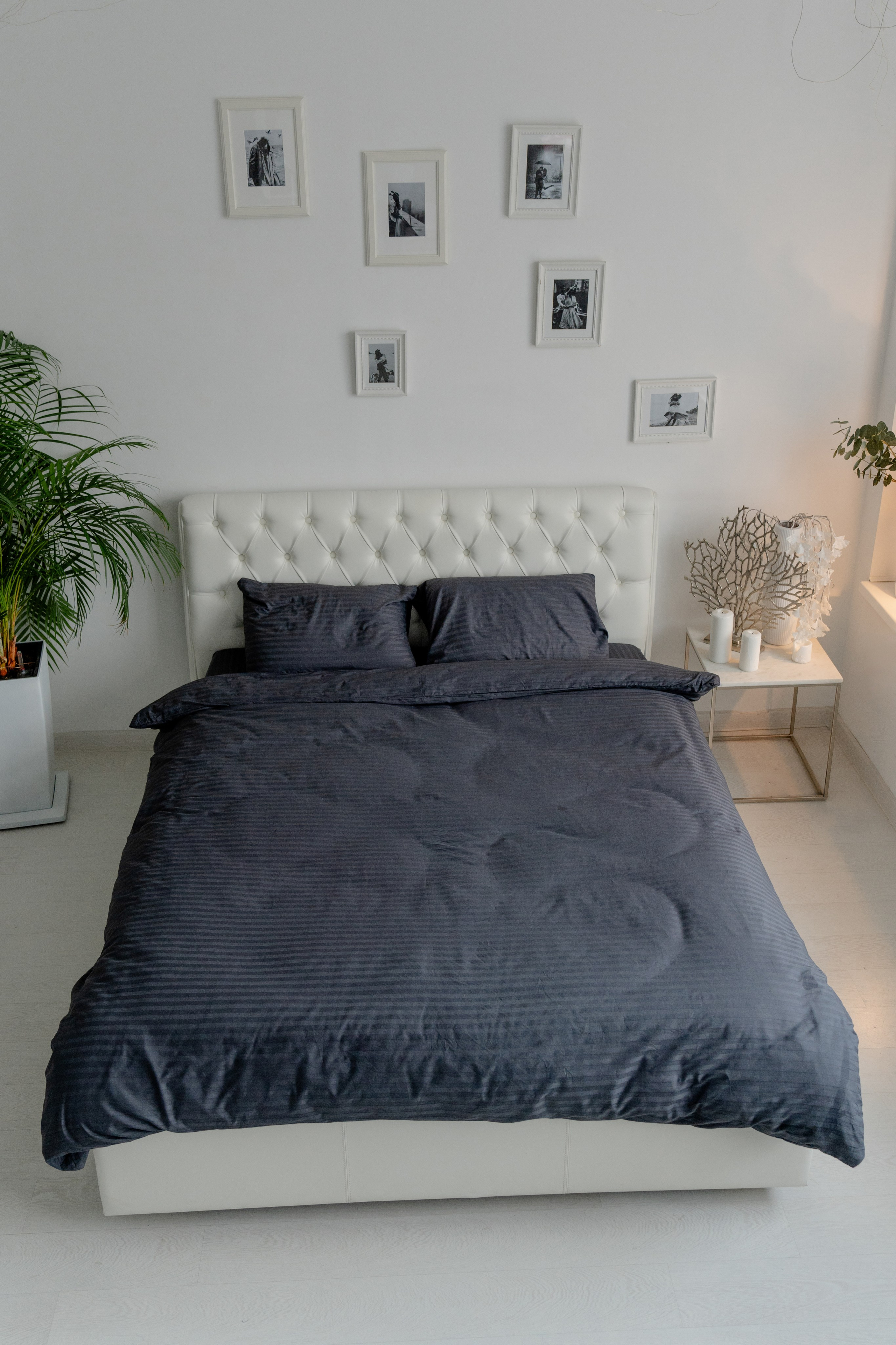 Фотосъемка постельного белья в фотостудии с моделью для маркетплейсов