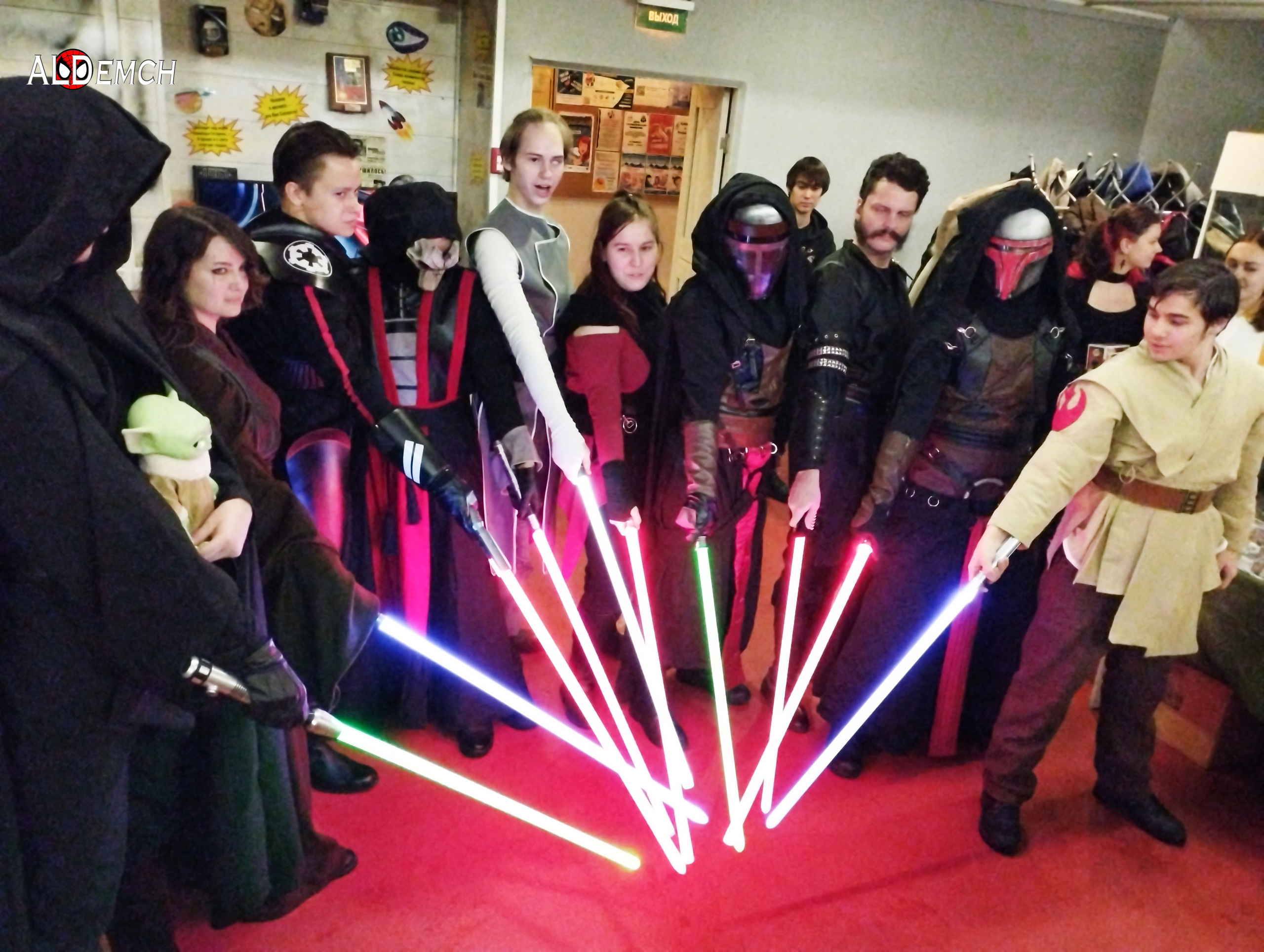 Фотосессия в музее Звездные Войны Далёкой Галактике в Москва