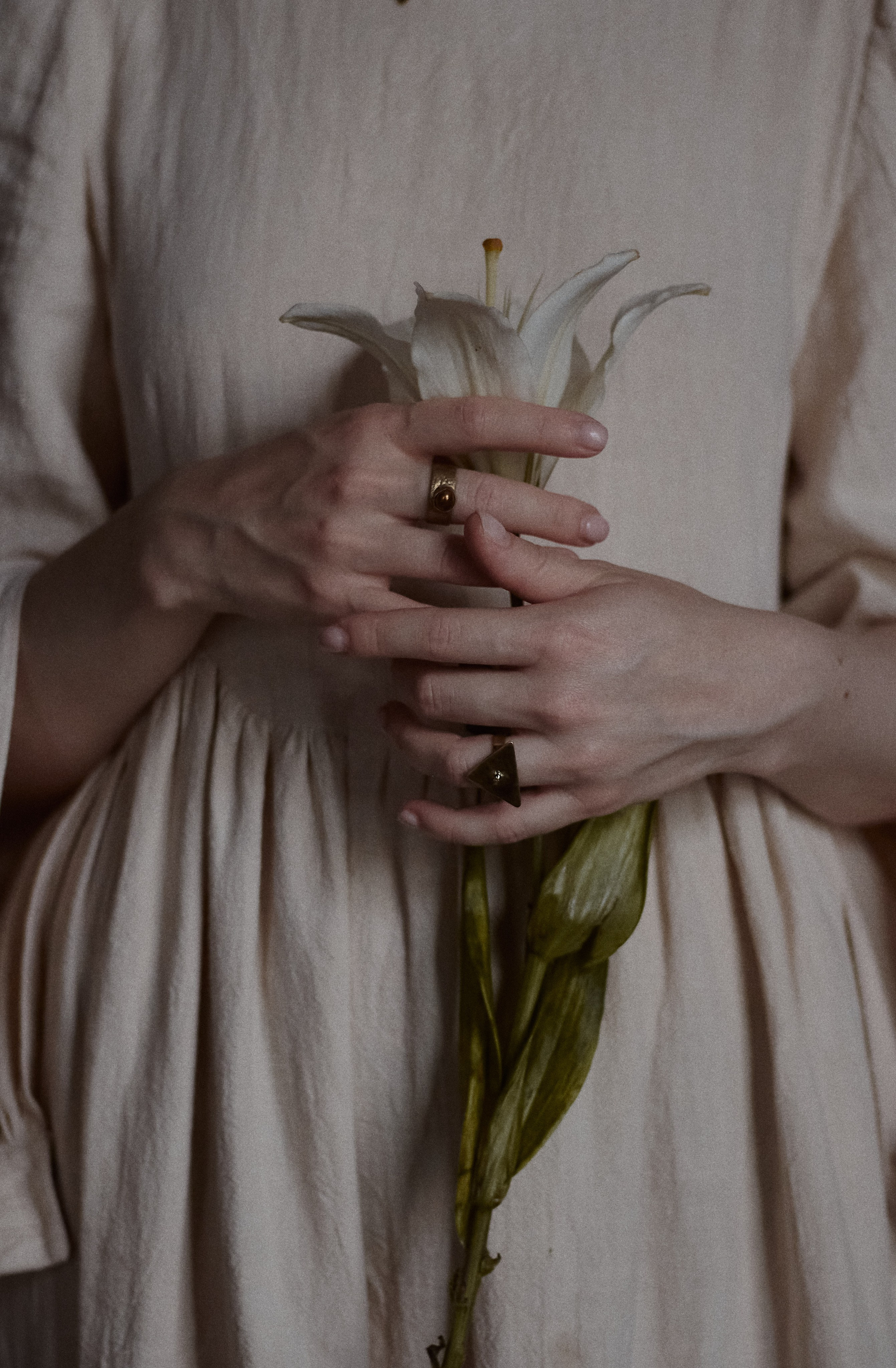 По мотивам Возрождения. Фотограф лавстори Москва/МО Приятелева Ангелина