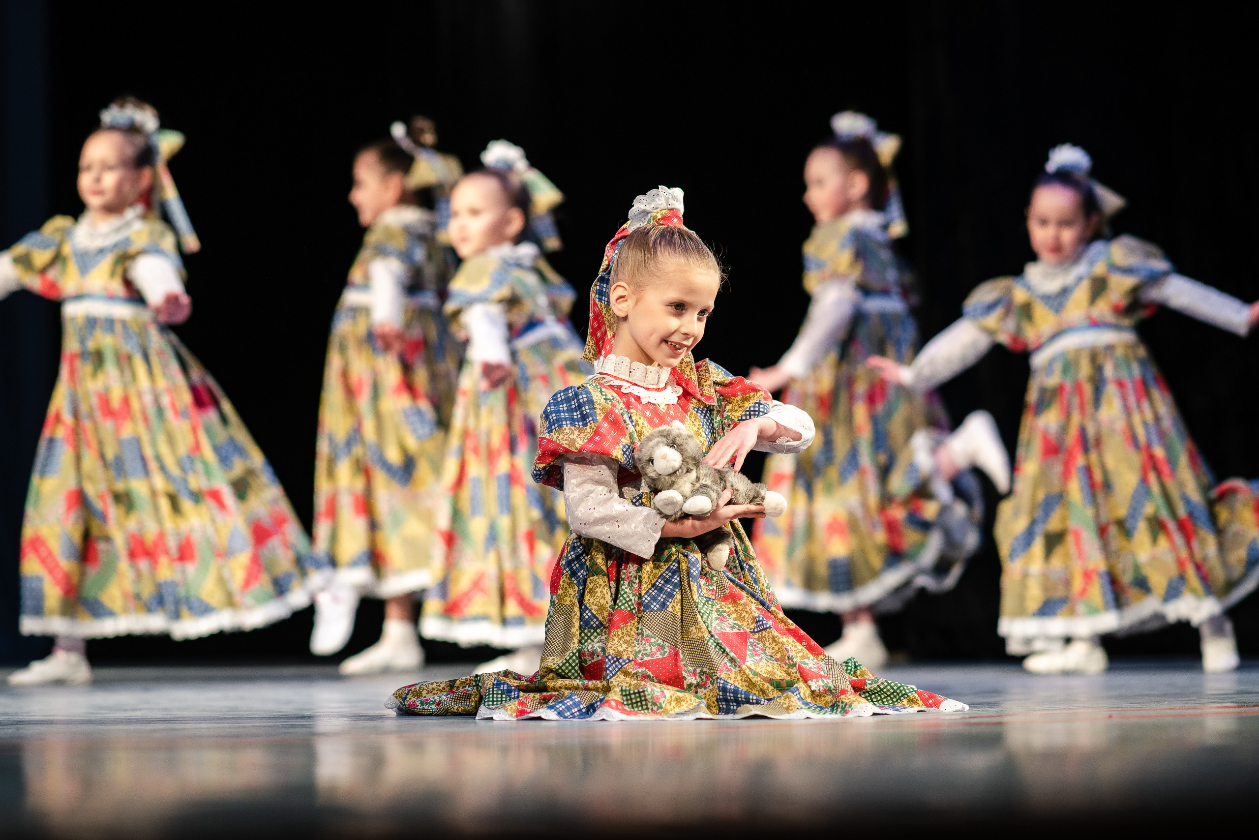 Концерт коллективов «Улыбка» и «Счастливое детство». Репортажный фотограф Сергей Сажин г. Ярославль