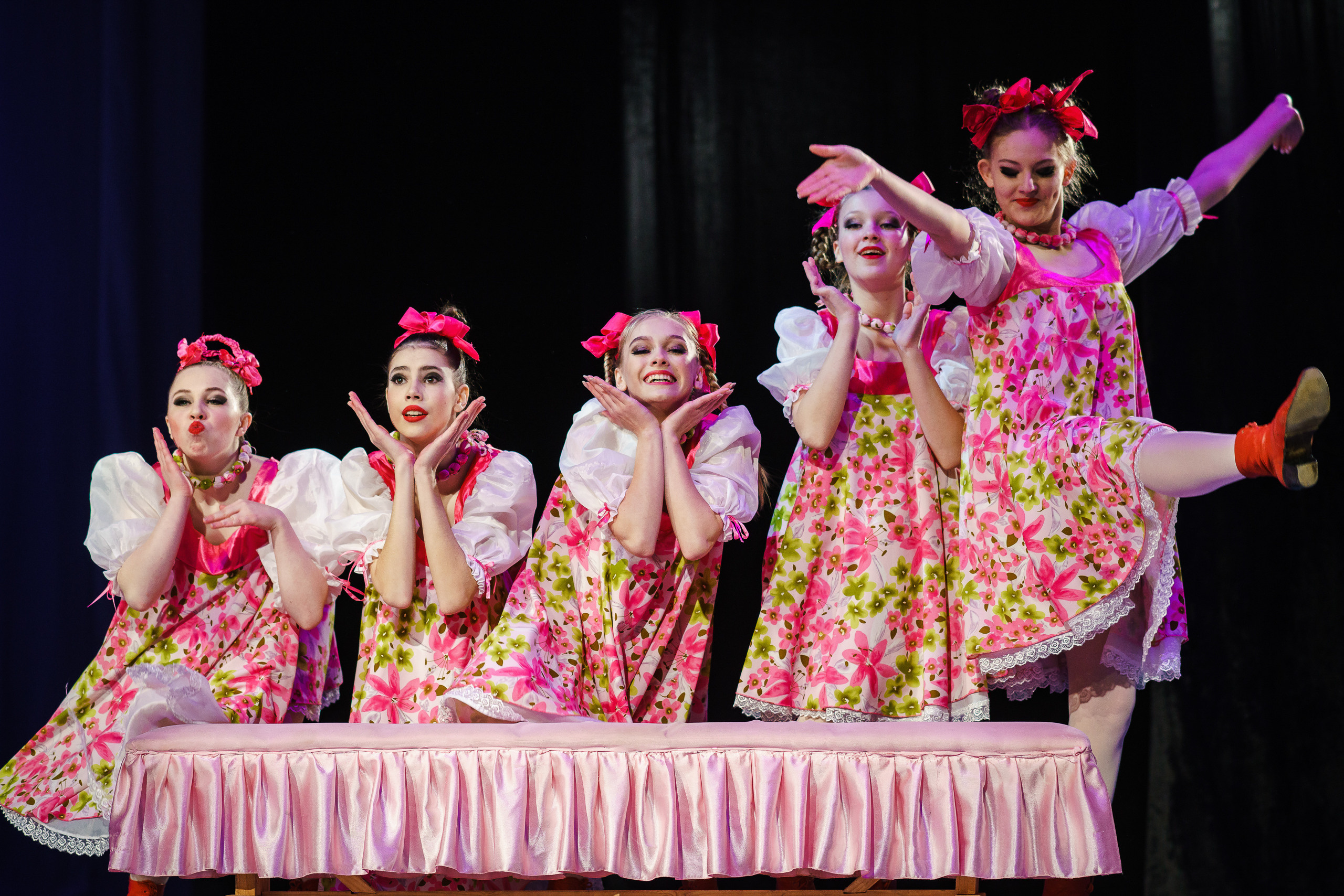 Концерт коллективов «Улыбка» и «Счастливое детство». Репортажный фотограф Сергей Сажин г. Ярославль