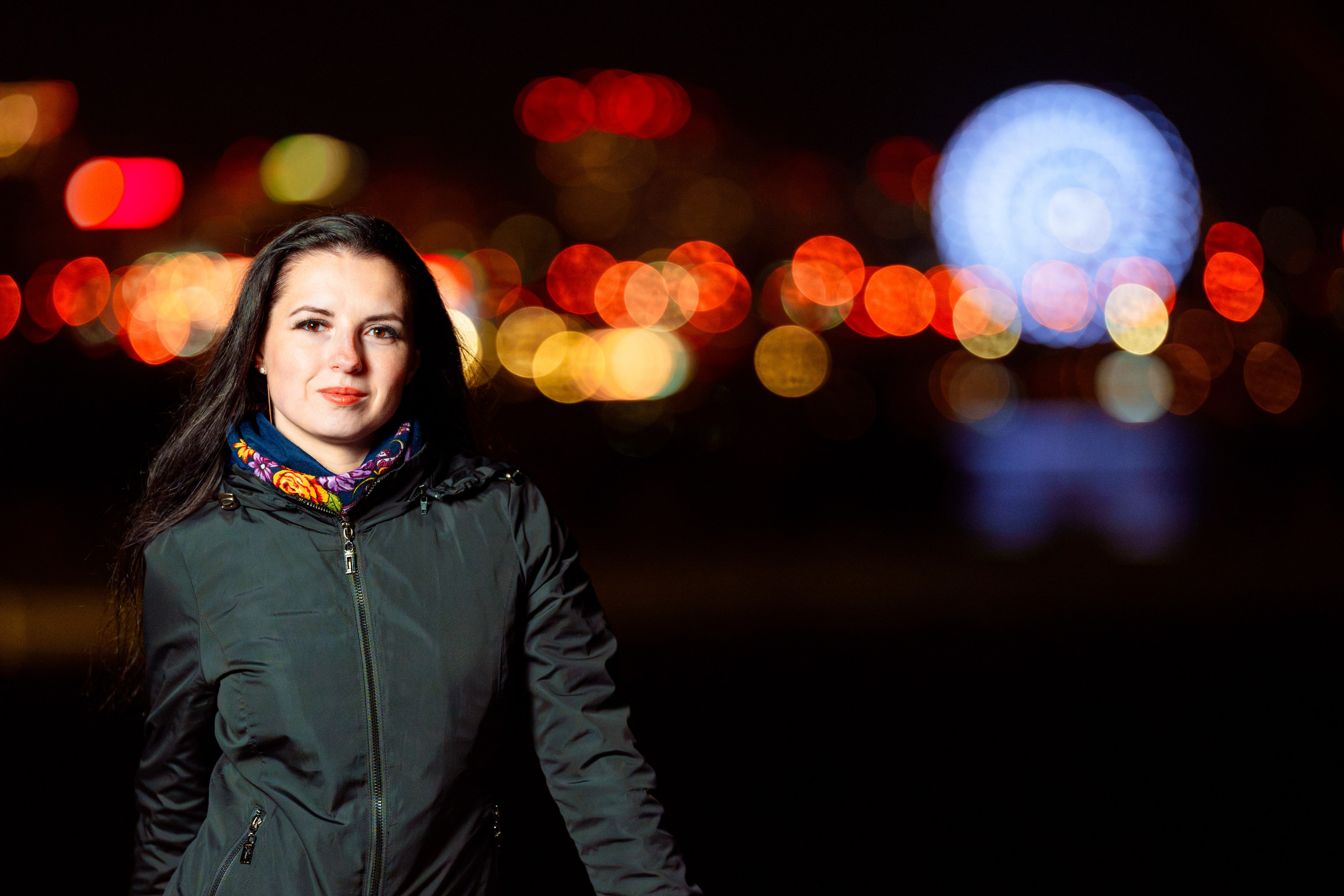 Портретная фотосессияСемейная фотосессияДетская фотосессияЛюбовная/Love-story фотосессияСвадебная фотосессияФотосессия для помолвкиПрофессиональный/деловой портретРекламная/коммерческая фотосессияФотосессия продукции (товары)Фотосессия моды (fashion)Бьюти-съемка (красота, макро-детали лица)Фотосессия lifestyle (повседневная жизнь, атмосфера)Фотосессия в полёте/авиационная (иногда отдельно как аэросъемка)Пейзажная/ландшафтная фотосессияАрхитектурная фотосессияАнфас/студийная фотосессияНю-фотосессия (с оговорками об этике и согласии)Фотосессия для артистов/музыкантовФотосессия для блогеров и инфлюенсеровФотосессия в стиле ретро/винтажЭко- и концептуальная съемка (арт-иллюстративная)Фотосессия для мероприятий (часто как репортажная)Aerial/дрон-съемка (в сочетании с портретной или пейзажной частью)Инфографическая/презентационная фотосессия (для презентаций и каталогов)