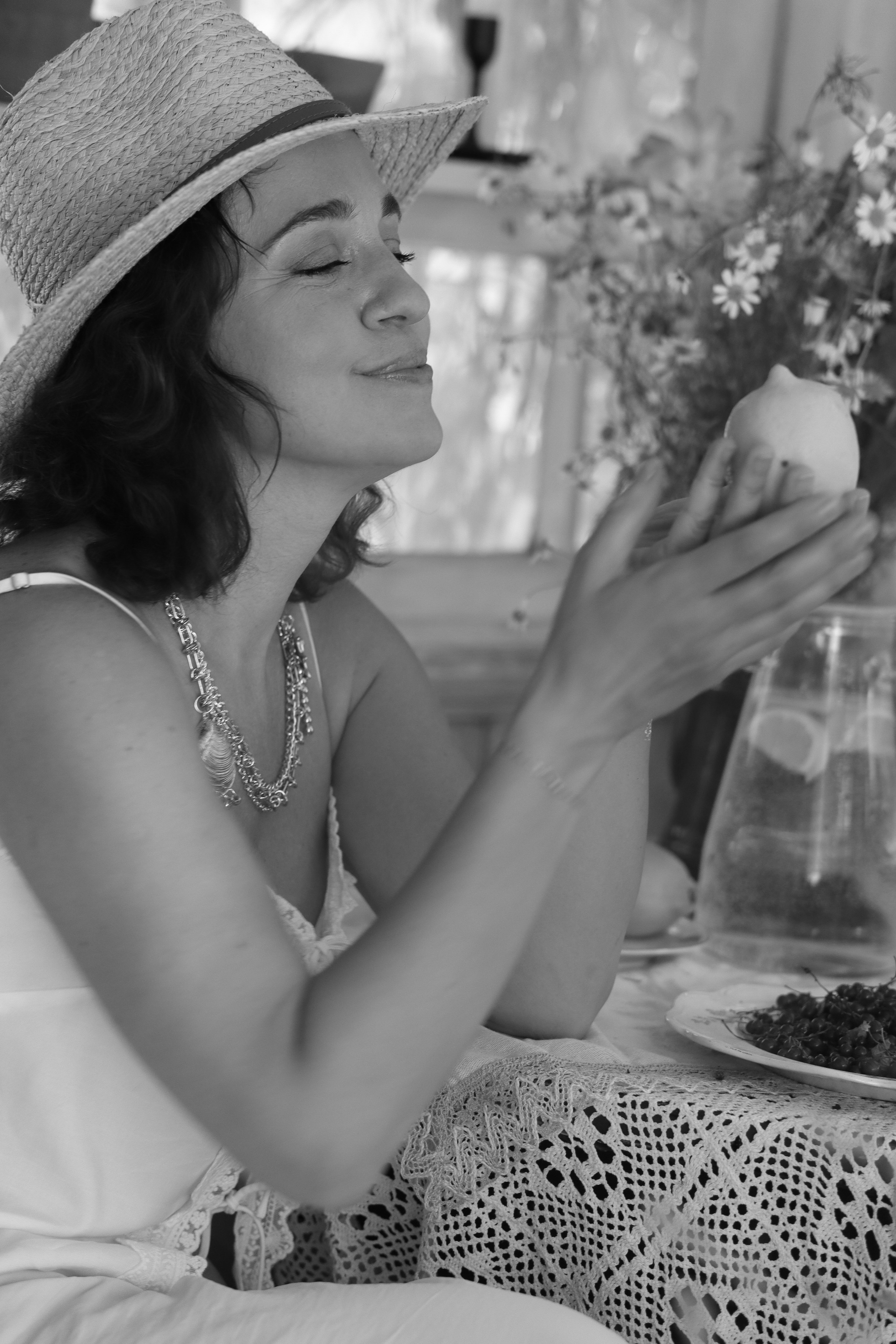 Фотосессия Марии в творческом пространстве DrozdHouse. Фотограф. Москва. Мужские и женские портреты