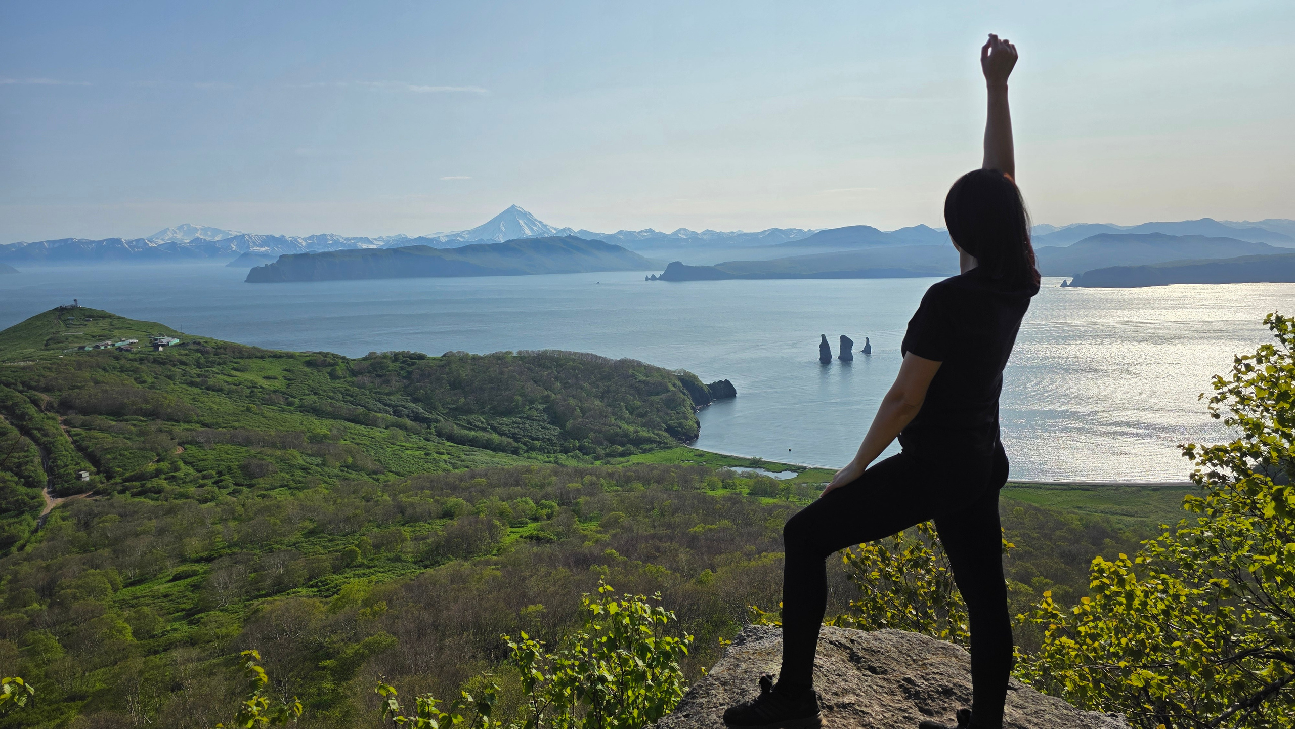 Мыс Маячный + Смотровая «Три Брата» + бухты Лагерные. Экскурсионные туры по Камчатке