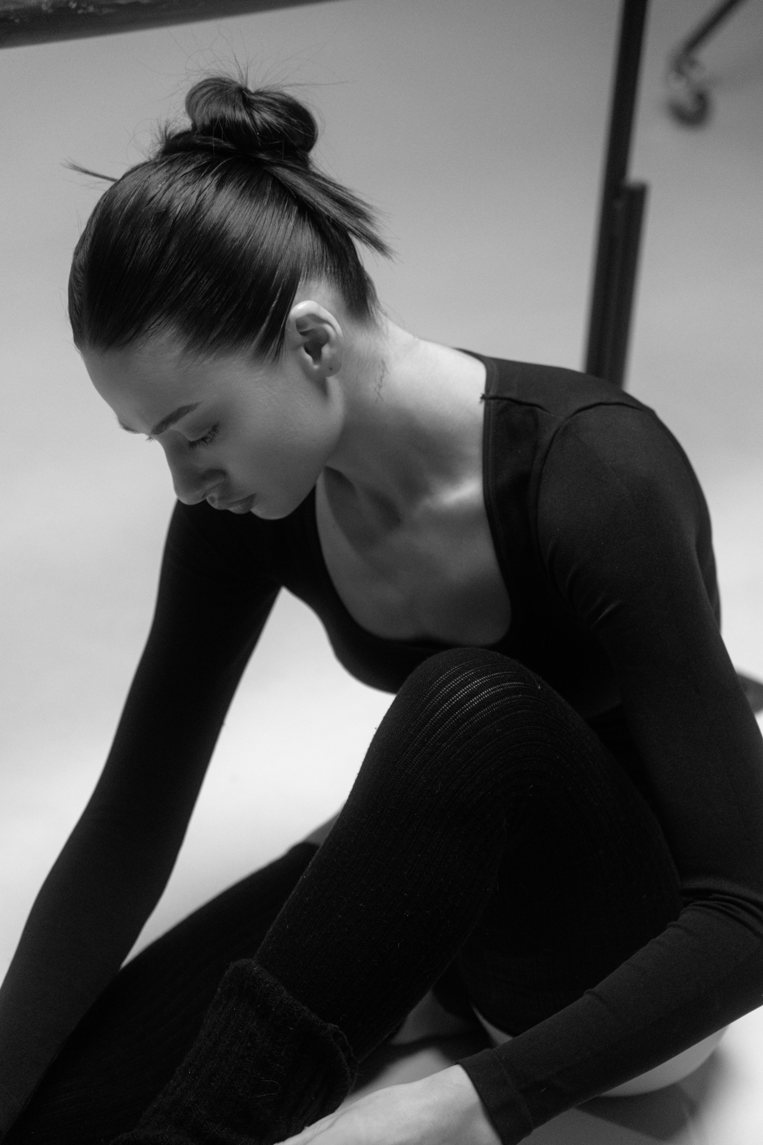 Фотография одежды на модели Алина М для карточки товара маркетплейса