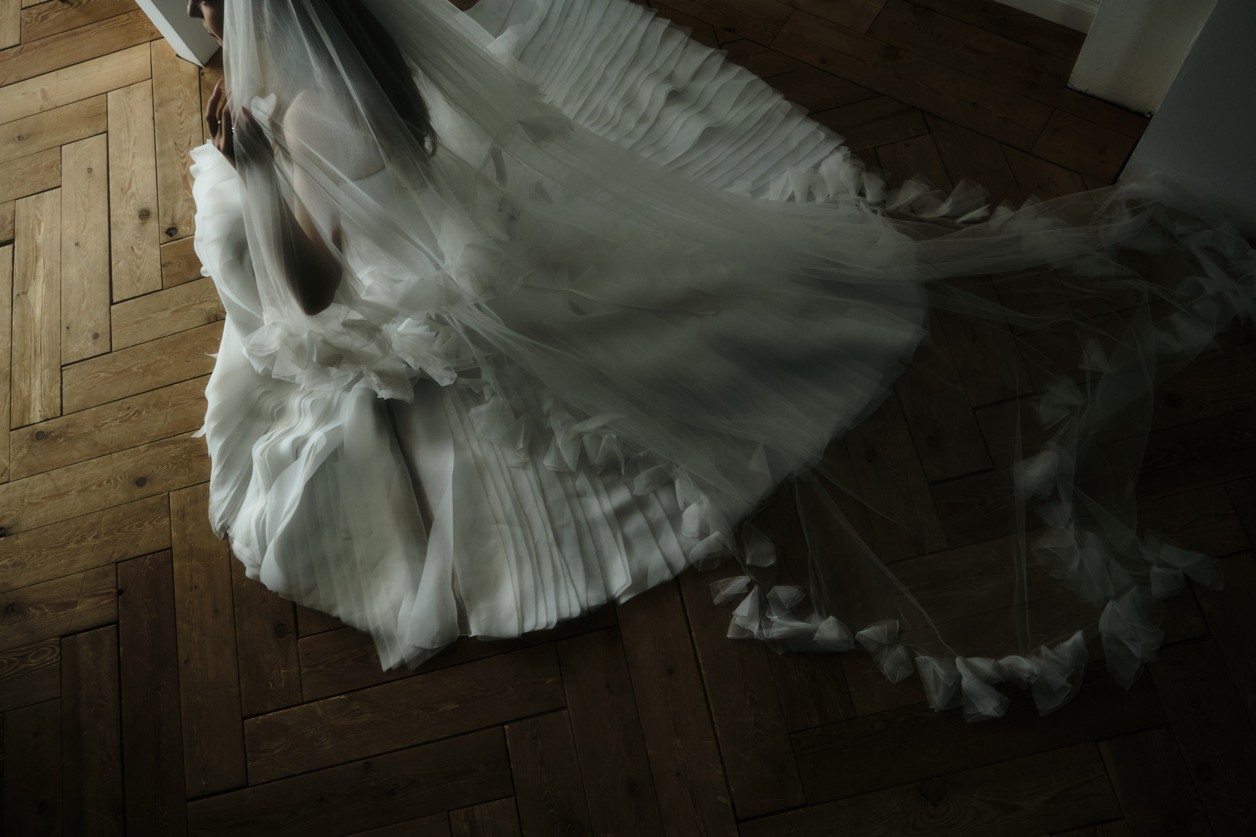 “Unirenter” Wedding Dress Salon. Izma photos