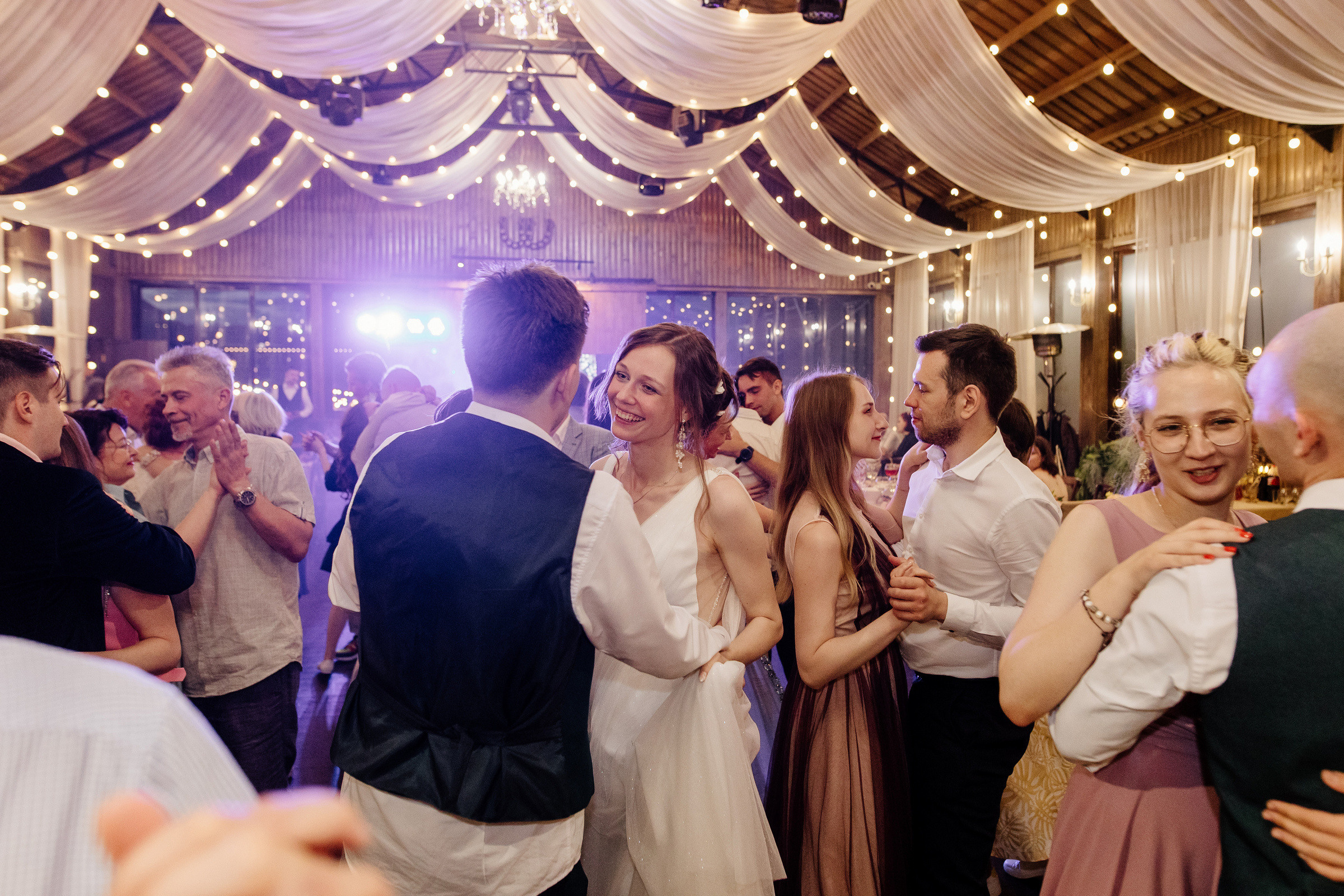 Свадьба на природе на Ранчо RanchoWed. Свадебный и семейный фотограф Екатерина Иванова