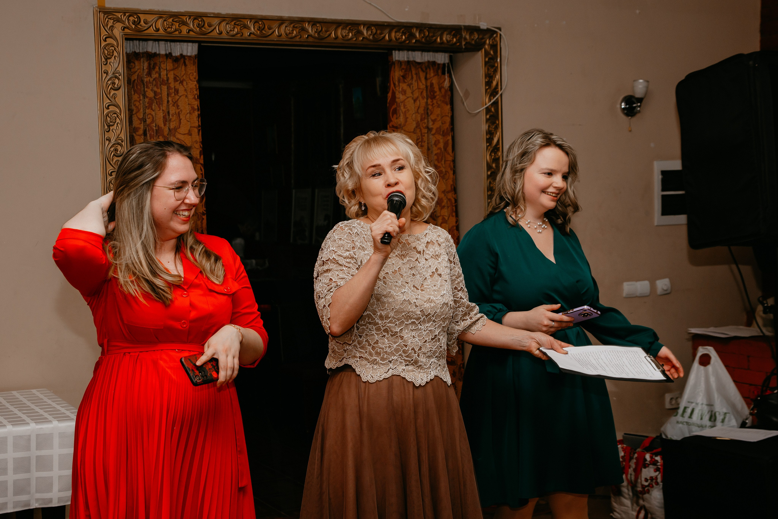 Ведущий, Тамада, DJ, фото в Перми. Хорошее настроение