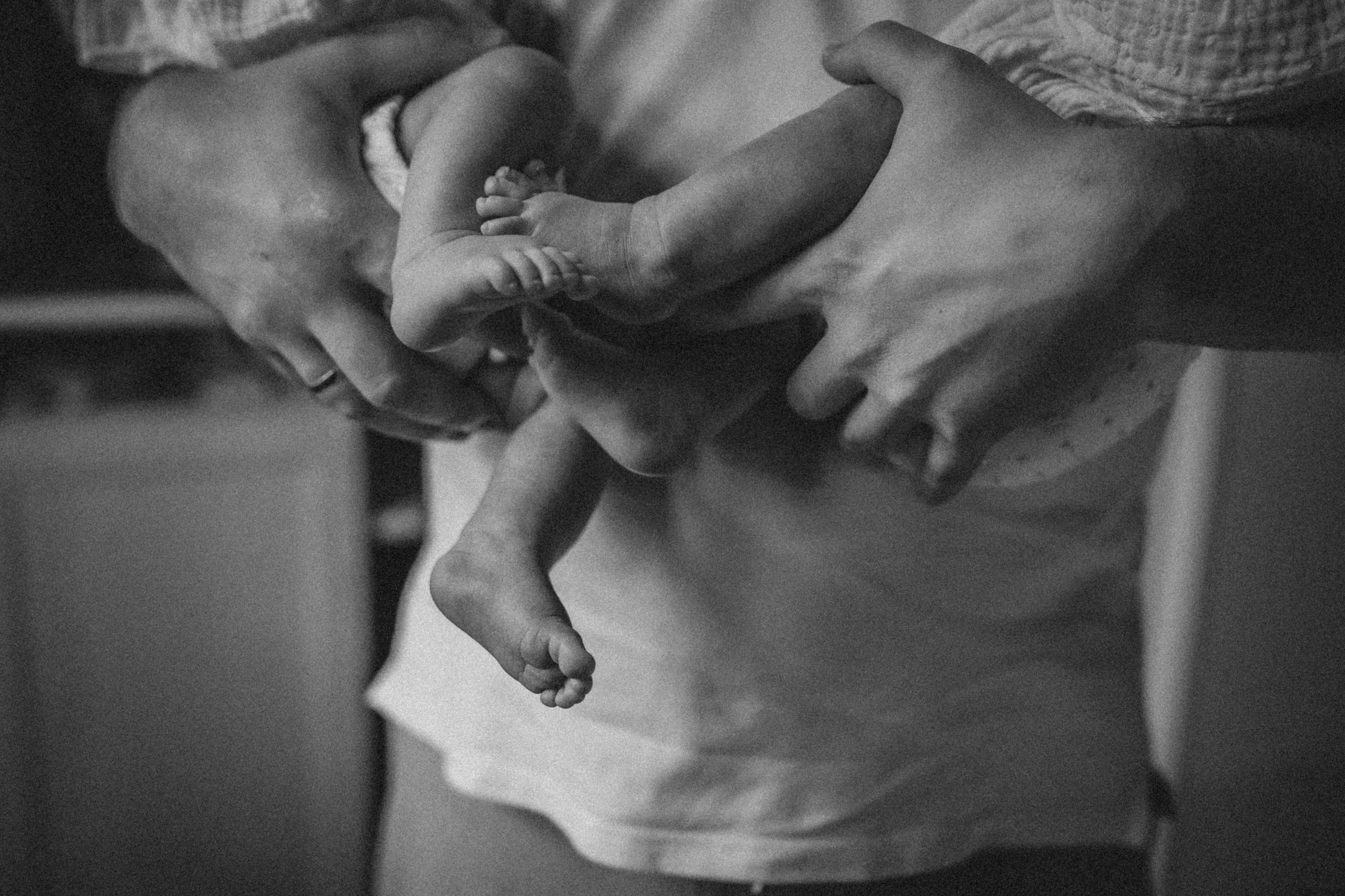 Крошки Василиса и Сонечка. Семейный фотограф в Москве и Люберцах Юлия Гуськова