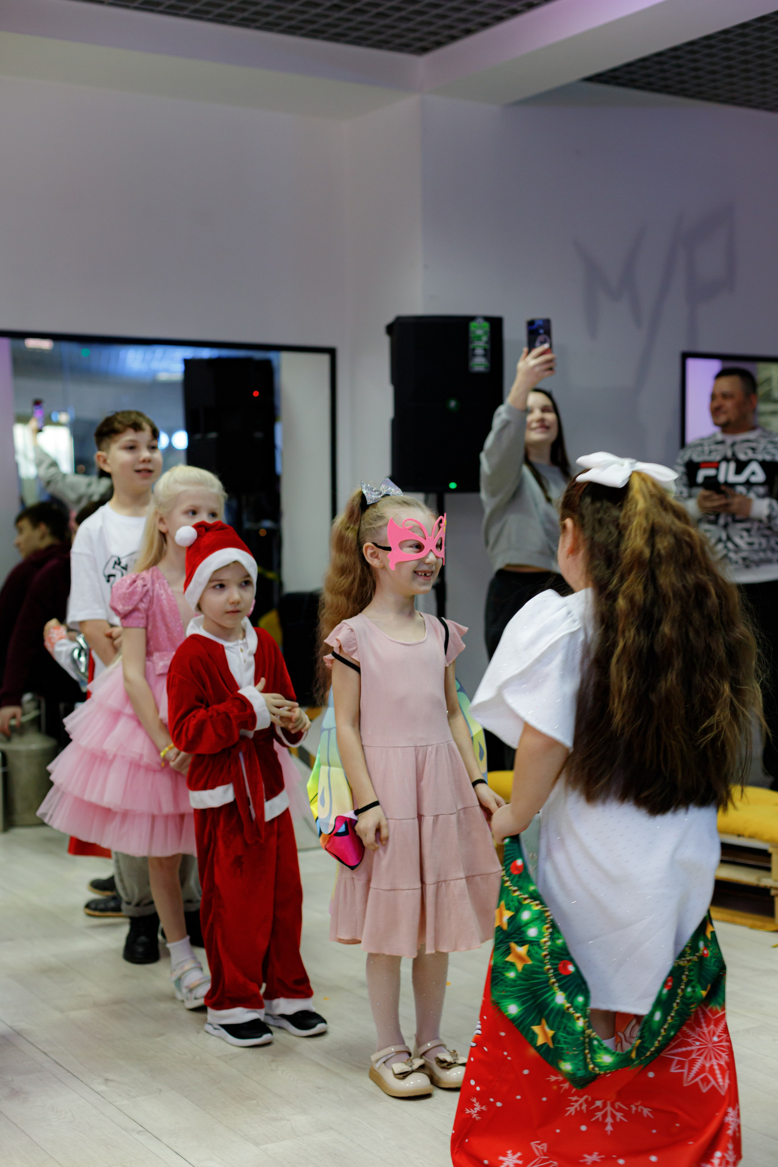 HAPPY NEW YEAR PART/5. Photokarish