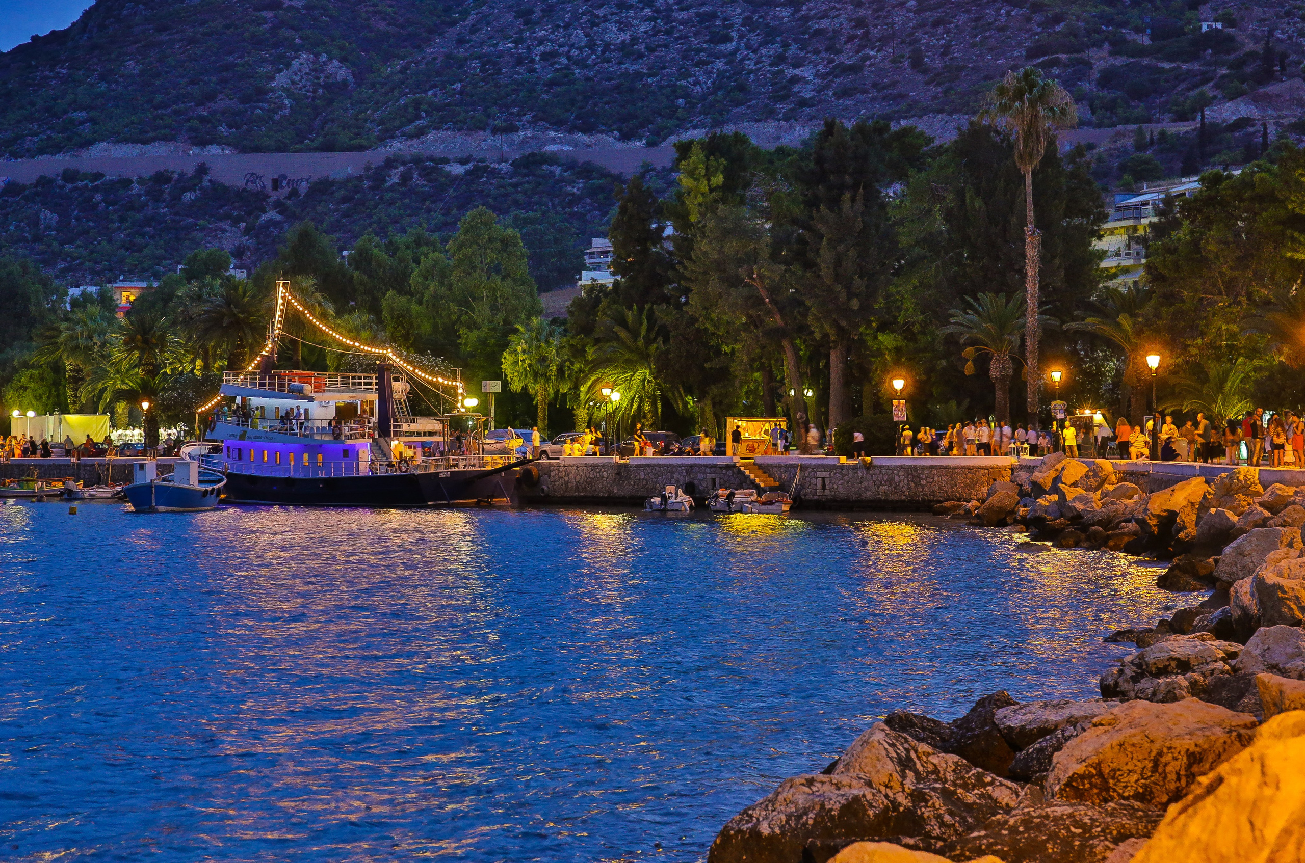 Греция: термальный курорт Лутраки. Дарья Письменюк / Darya Leitstern — фотограф, музыкант, журналист, путешественник